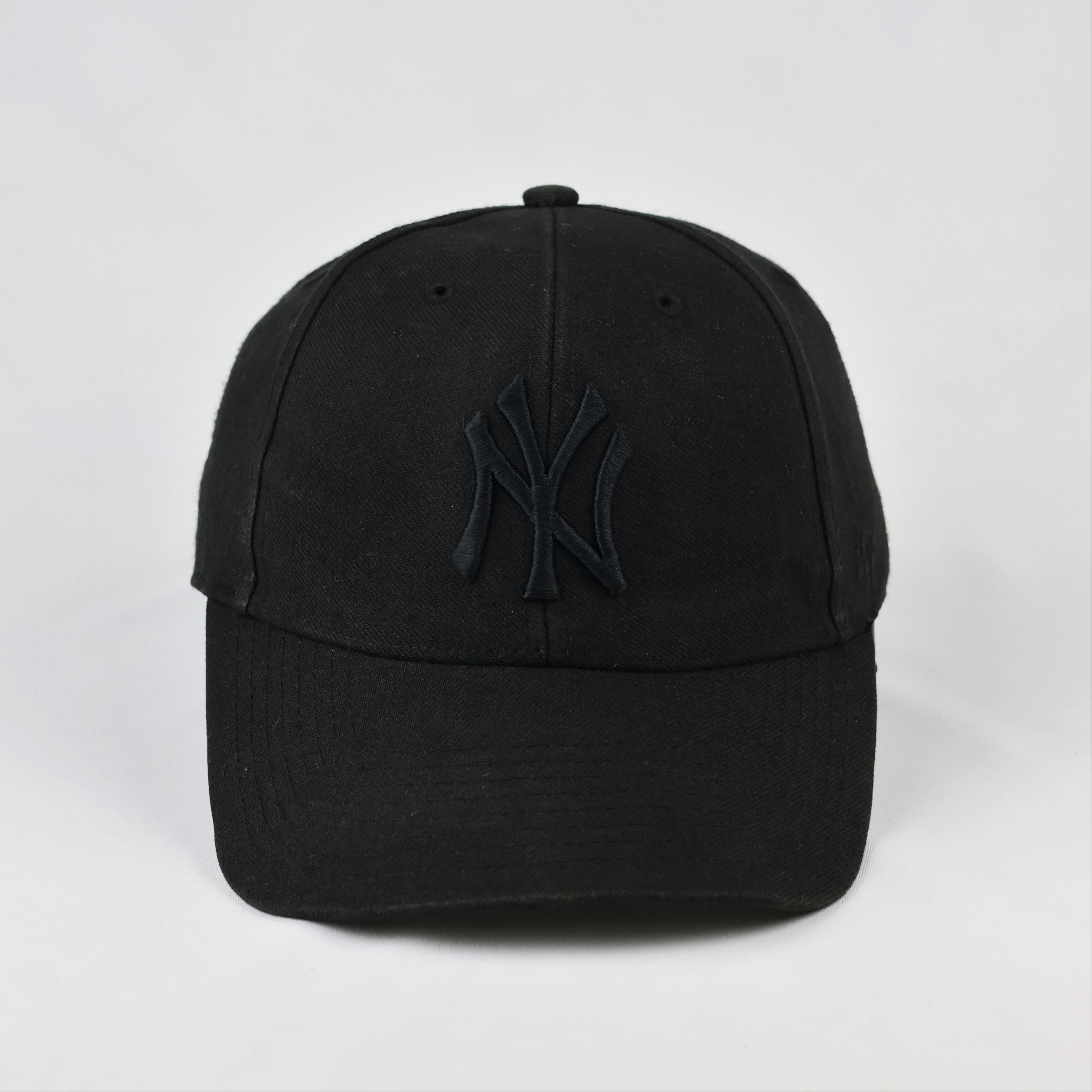 Thrifted NY Yankees '47 Clean Up Cap | Matte Black Embroidered