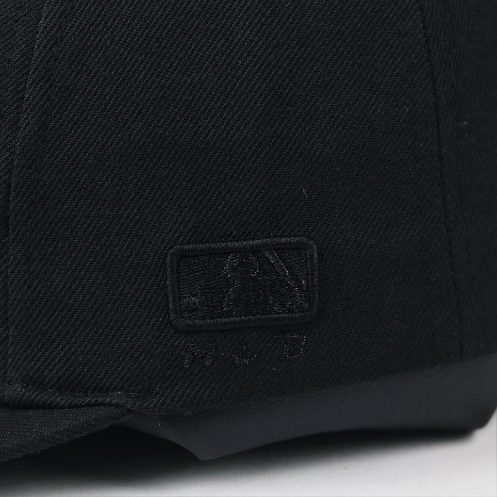 Thrifted NY Yankees Metal Logo Cap | Gold Spellout Snapback