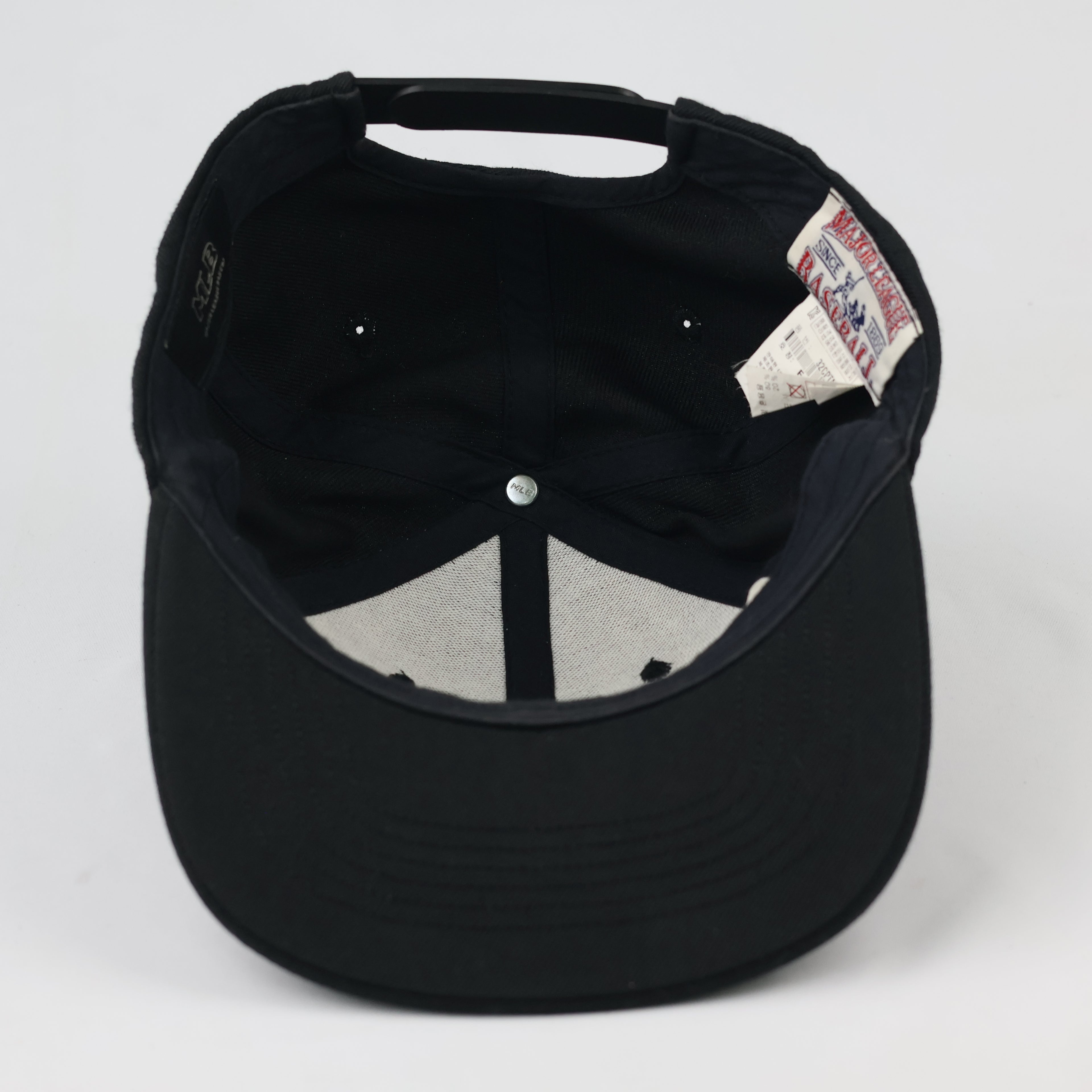 Thrifted NY Yankees Metal Logo Cap | Gold Spellout Snapback