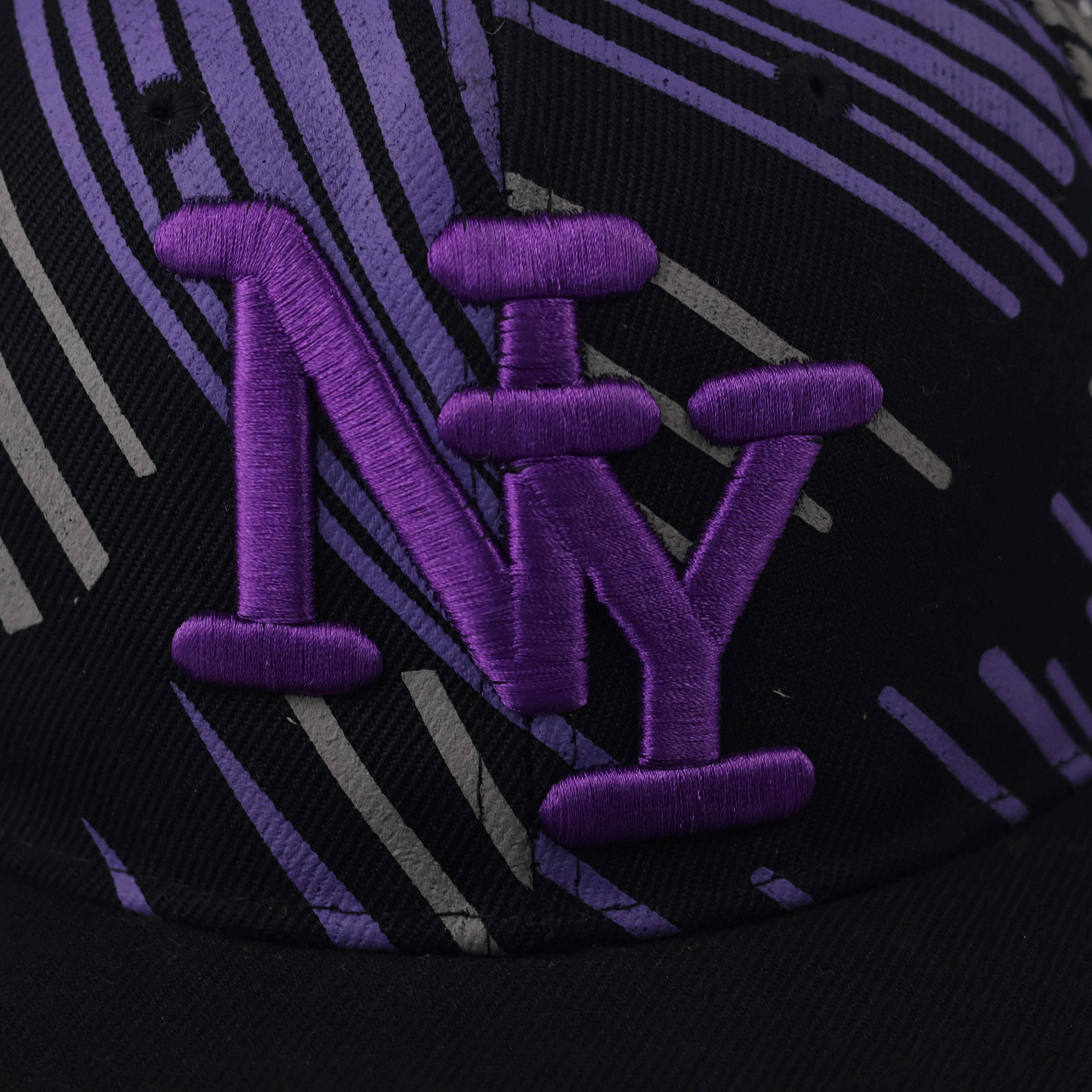 Thrifted Barcley's Product New York Fitted Cap | Size 7 1/4