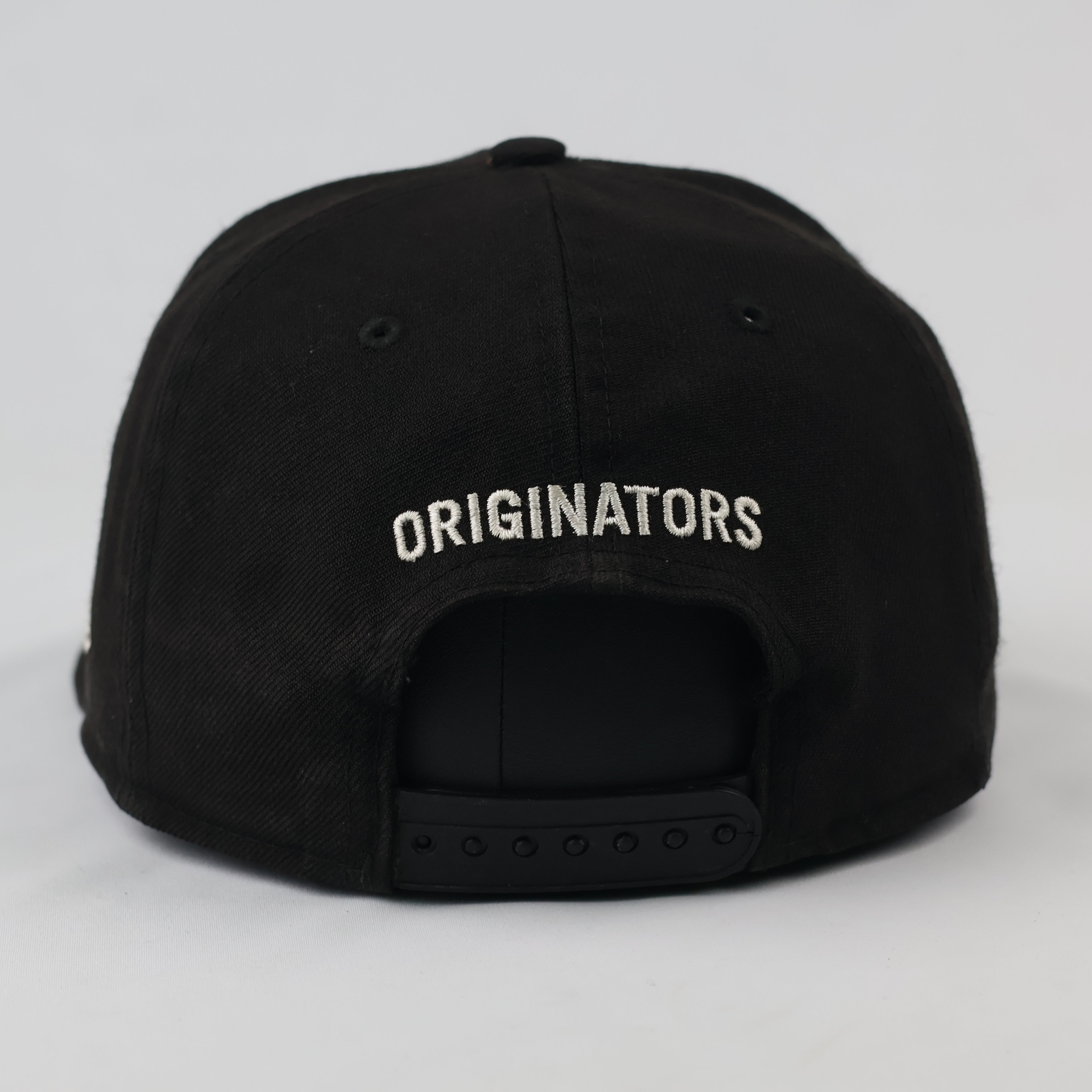 Thrifted New Era 950 Originators Black Cap | Adjustable 57-59cm