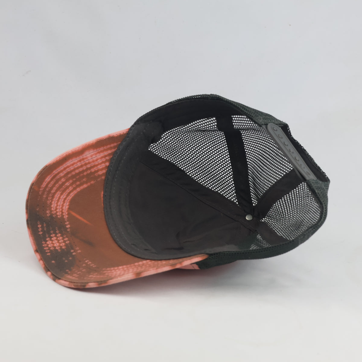 Thrifted Daffy Duck Snapback Cap (56-57cm) | 10543