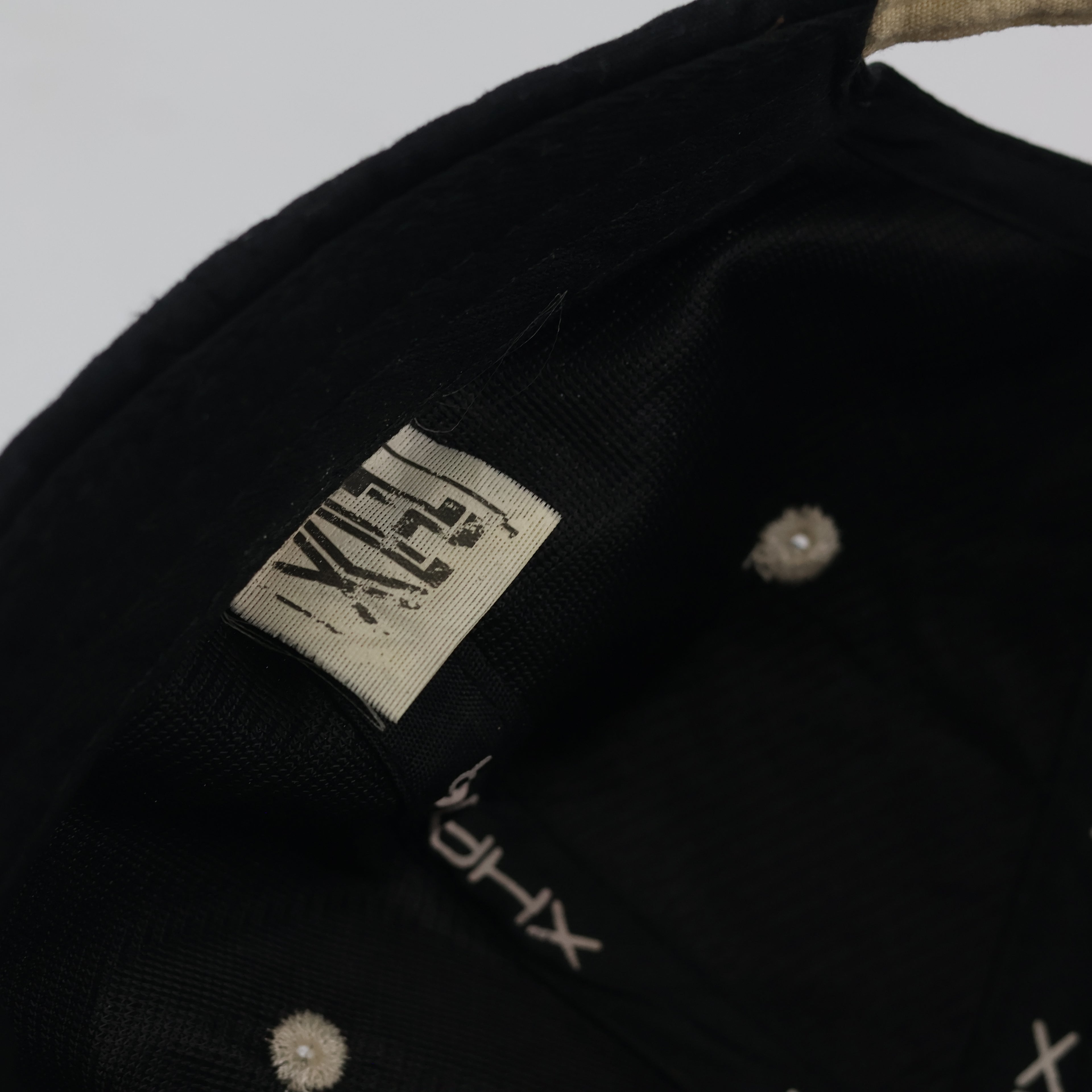 Vintage XHADER Catchsomebody Sattention Two-Tone Cap