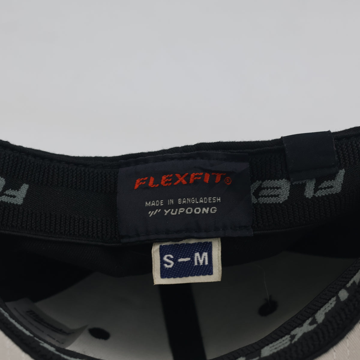 Thrifted Milwaukee Tools Stretch Fit Black Hat (57-59cm) | 10577