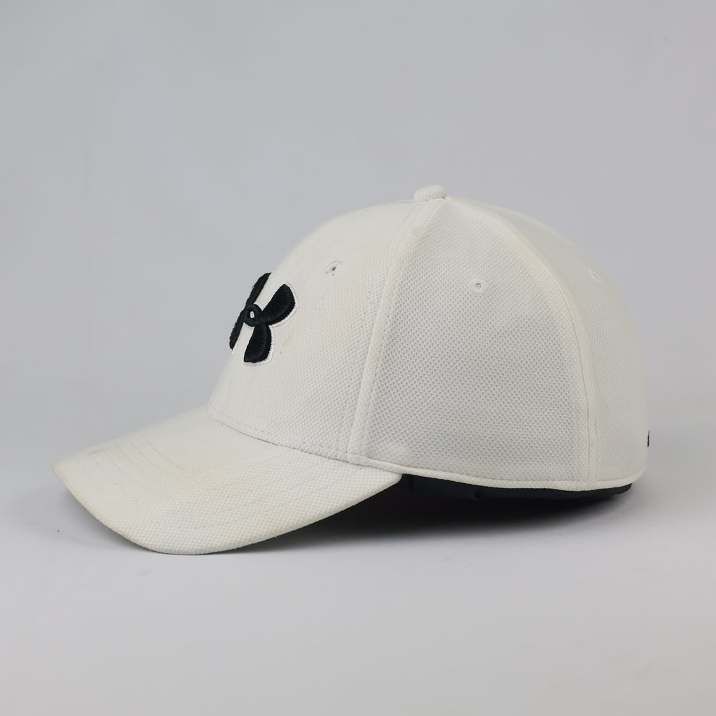 Thrifted Under Armour UA Classic Fit Cap | White & Black