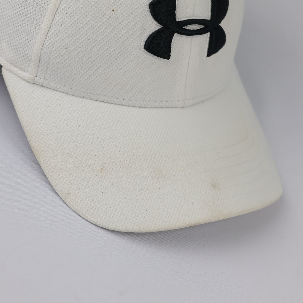 Thrifted Under Armour UA Classic Fit Cap | White & Black
