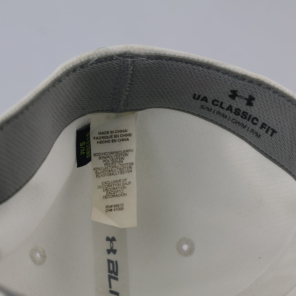 Thrifted Under Armour UA Classic Fit Cap | White & Black