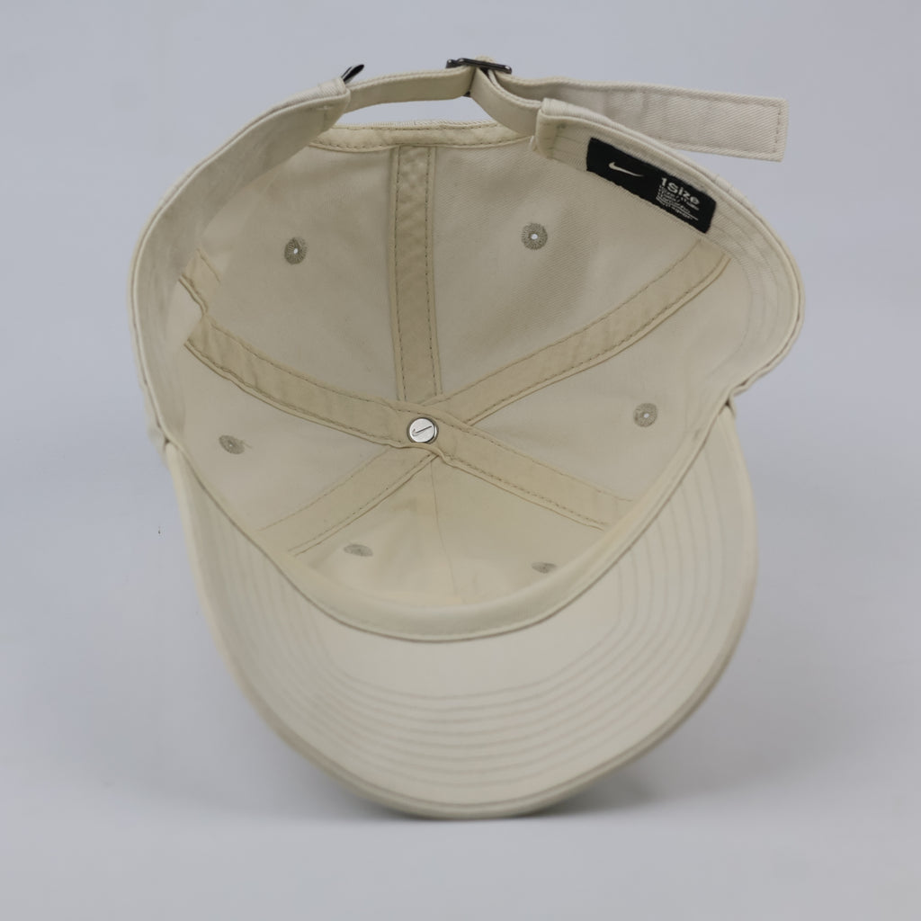 Thrifted Nike Heritage 86 Off-White Cap | Adjustable Strapback
