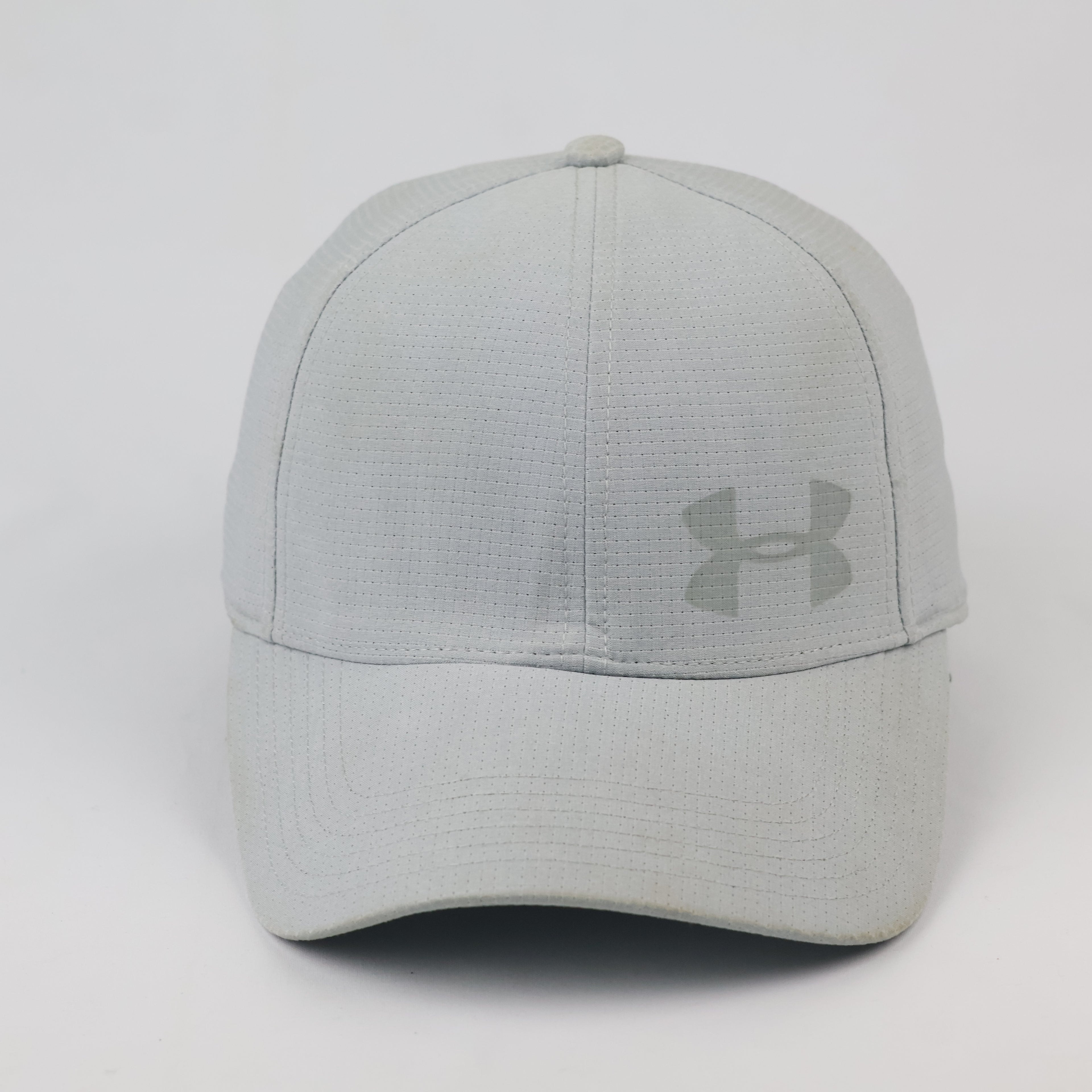 Thrifted Under Armour Micro-Mesh Performance Cap | Grey M/L
