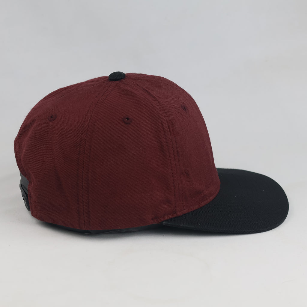 Thrifted State of Wow Minimalist Flat Brim Cap (57-58cm) | 10568