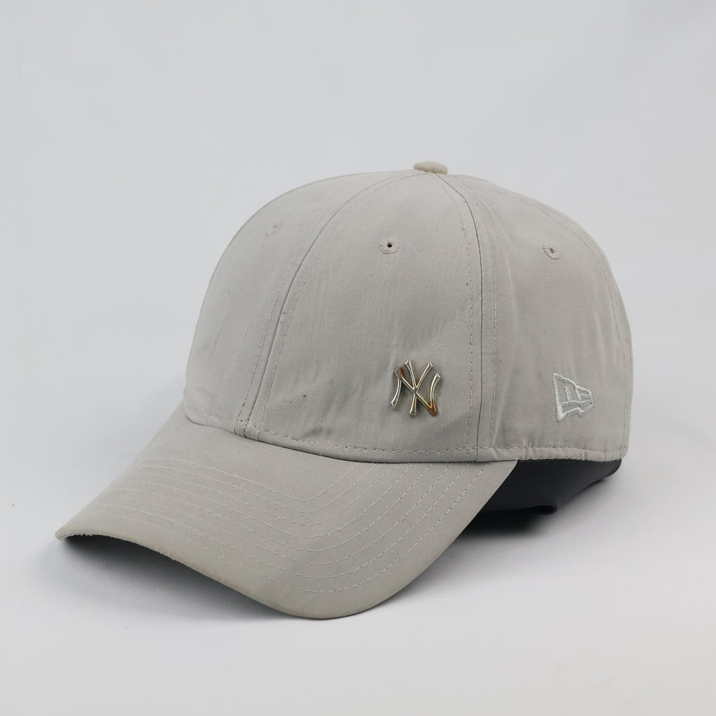 Thrifted NY Yankees New Era Cap | Grey Metal Badge Dad Hat