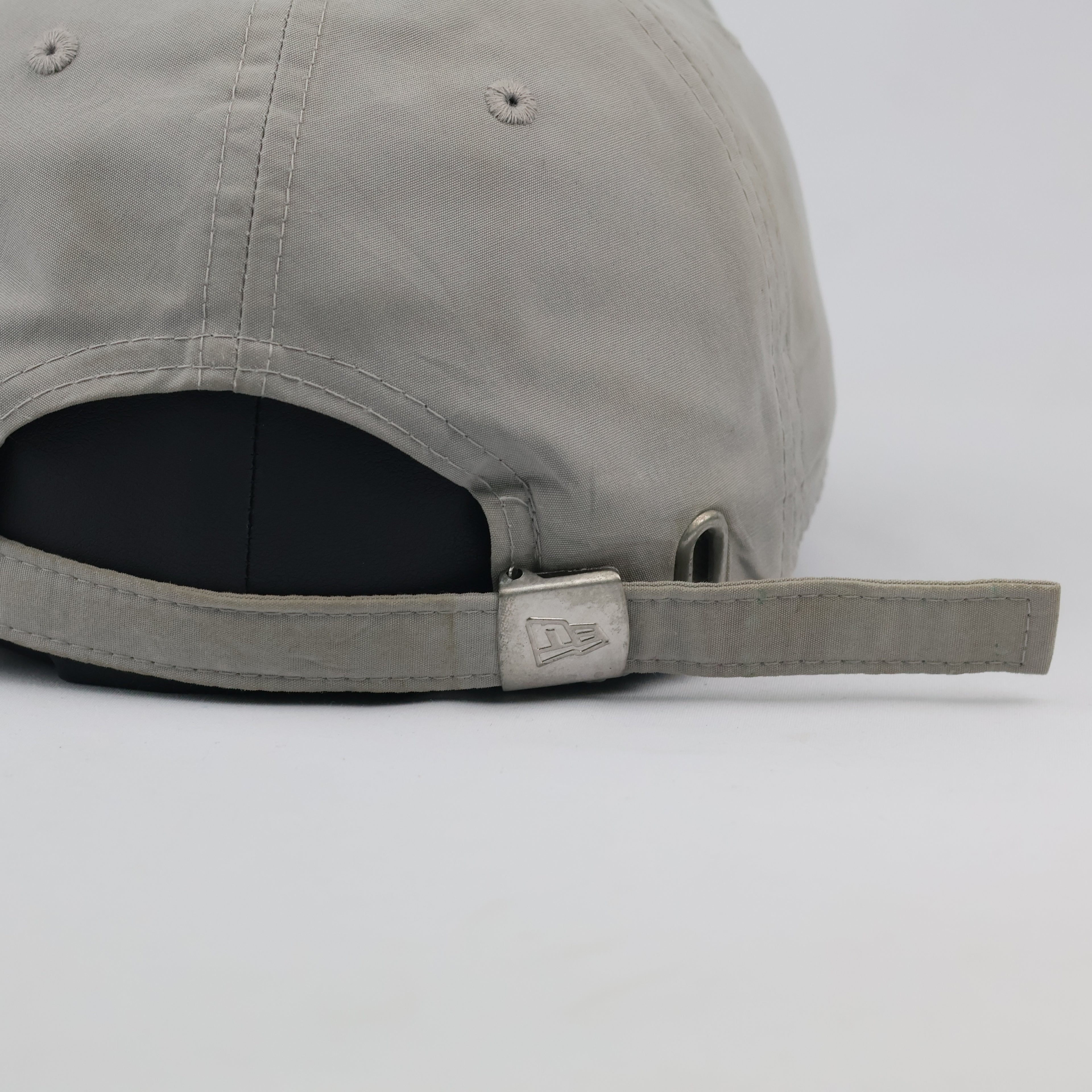 Thrifted NY Yankees New Era Cap | Grey Metal Badge Dad Hat
