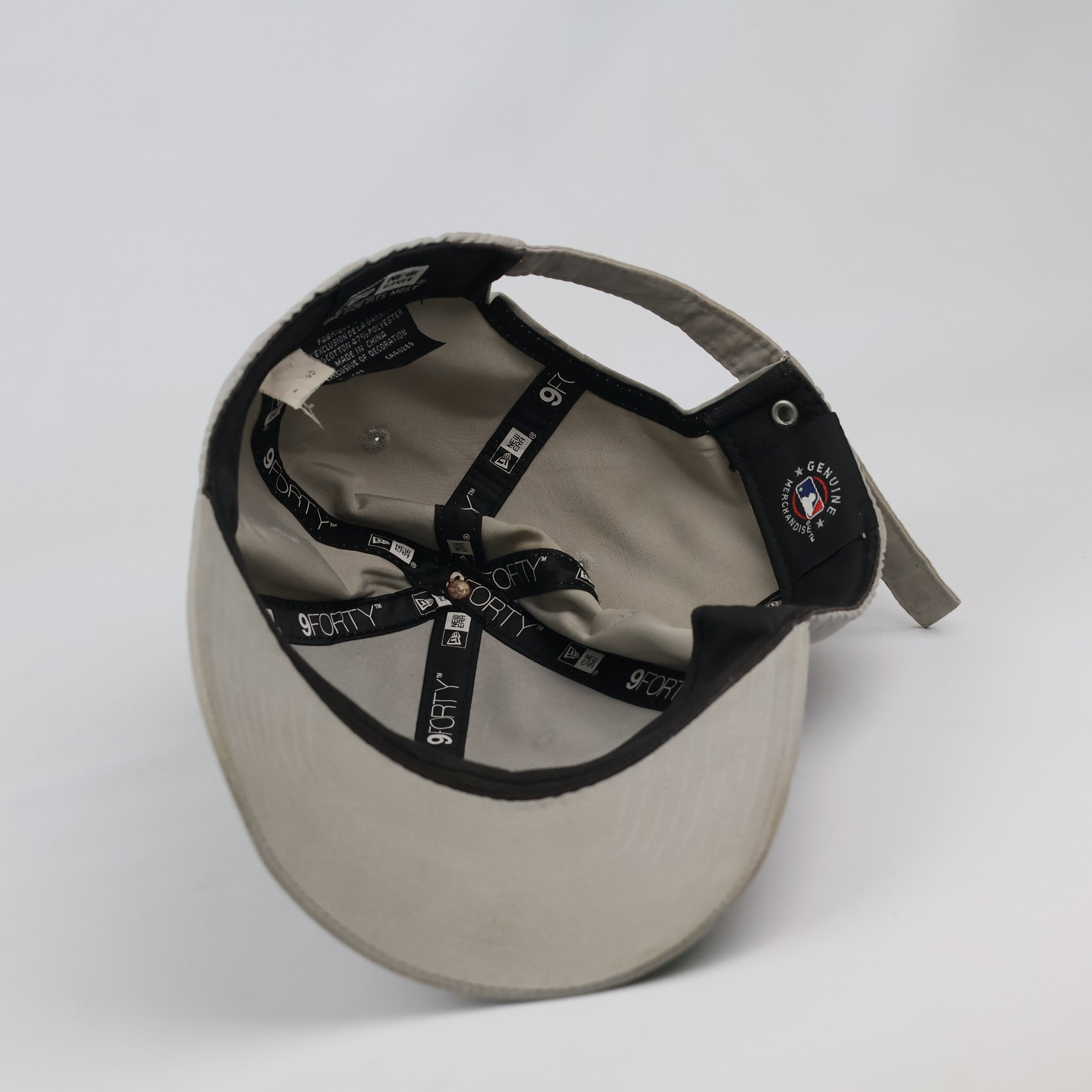 Thrifted NY Yankees New Era Cap | Grey Metal Badge Dad Hat