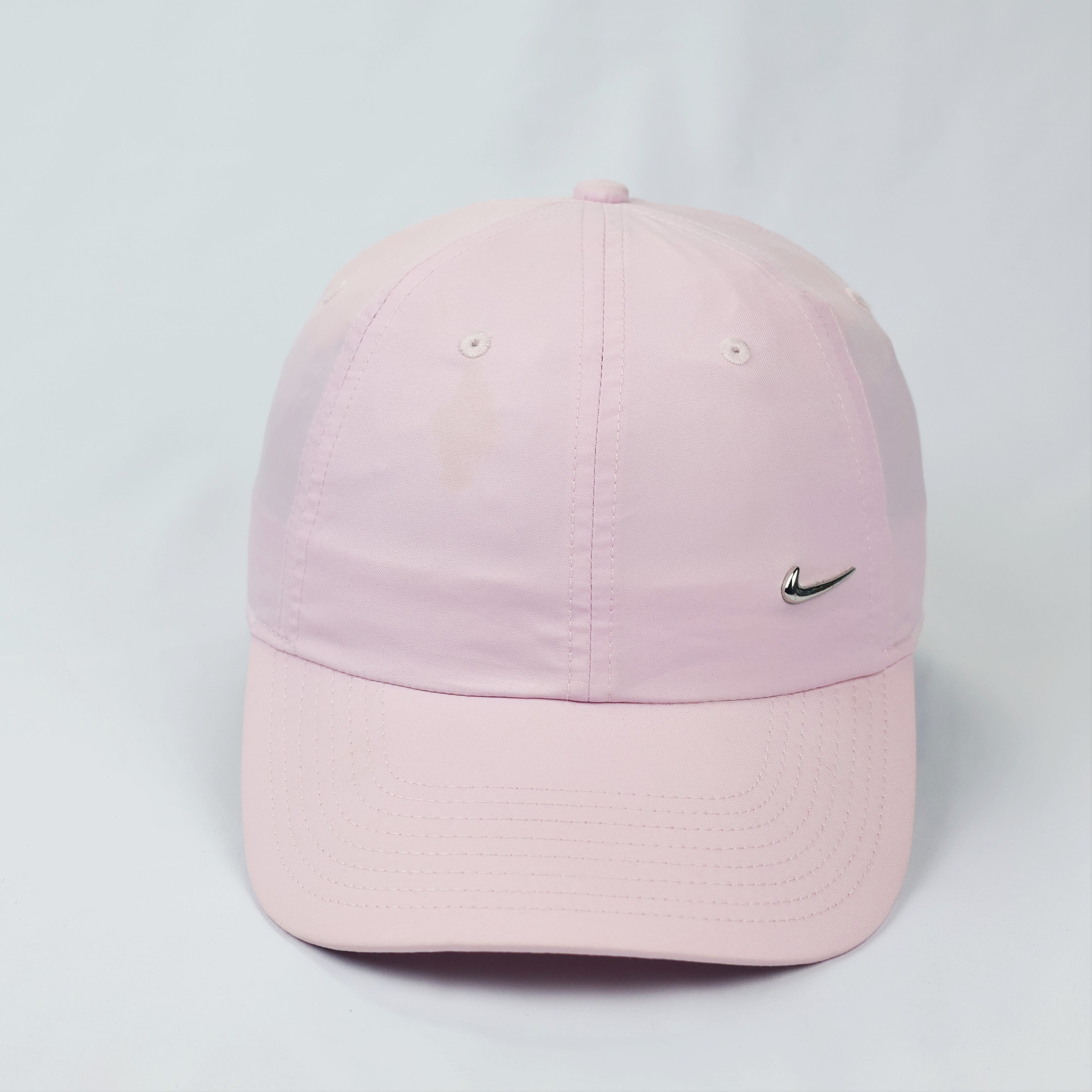 Nike Heritage86 Metal Swoosh Adjustable Thrifted Cap - Pastel Pink
