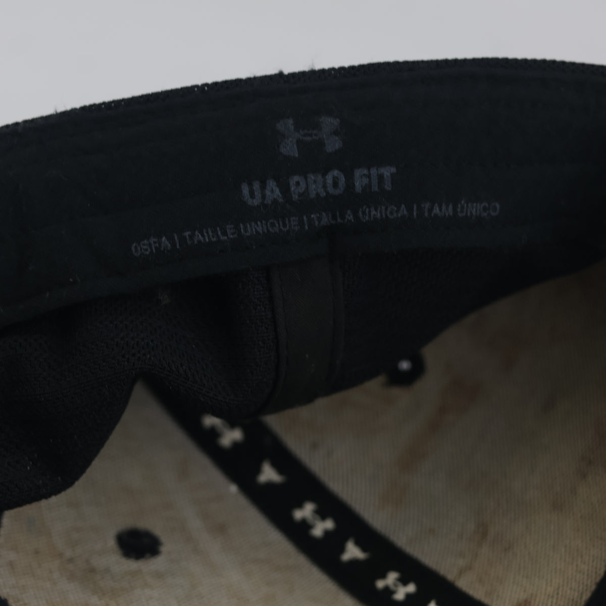 Thrifted Under Armour Pro Fit Brahma Bull Black Cap (57-58cm) | 10594