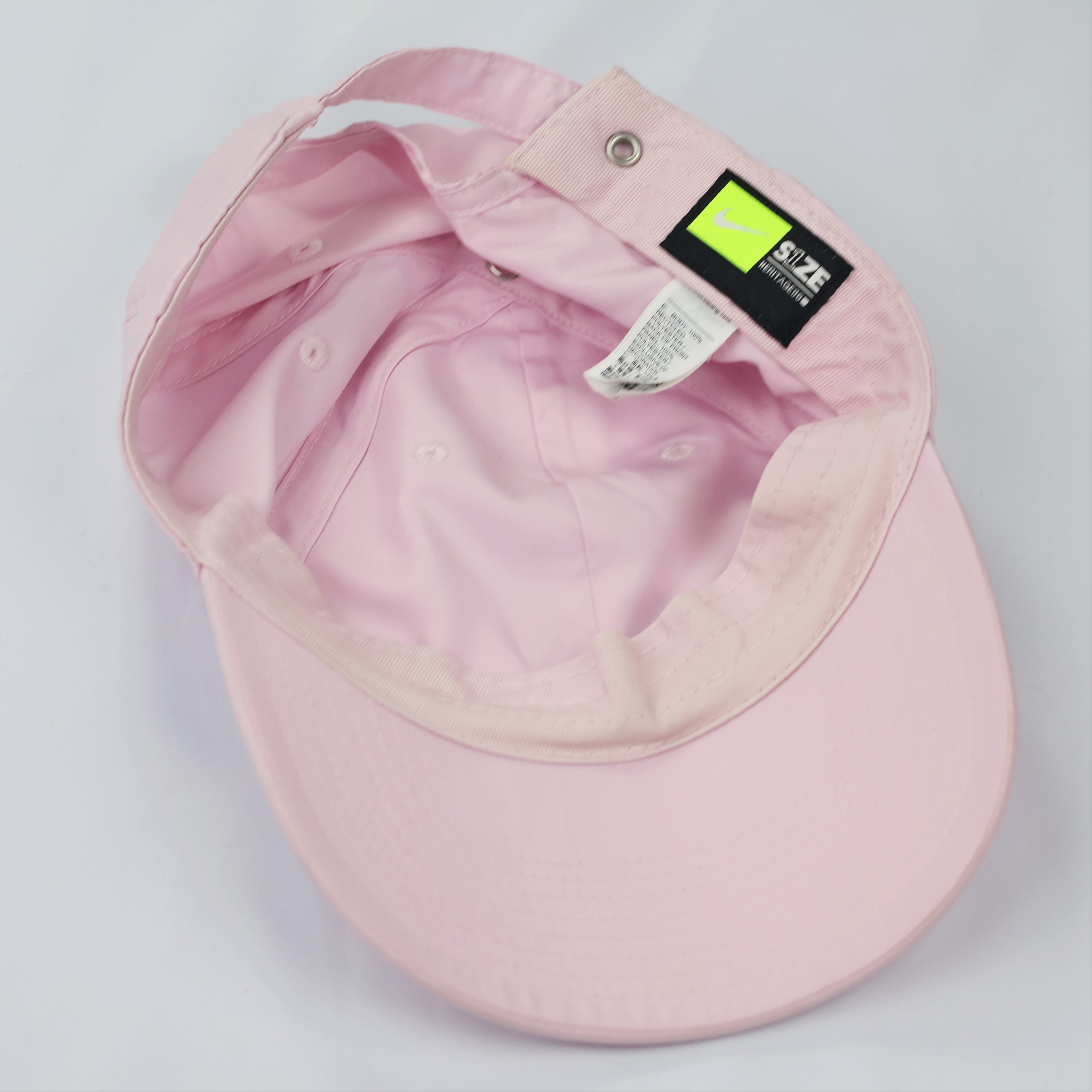 Nike Heritage86 Metal Swoosh Adjustable Thrifted Cap - Pastel Pink