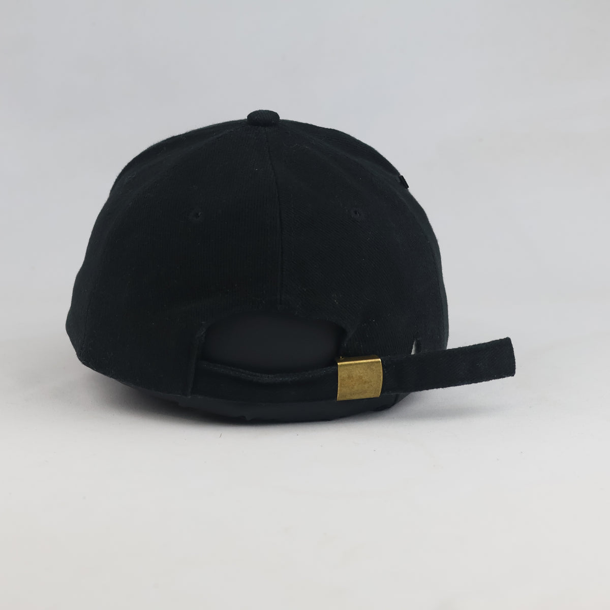 Thrifted "Ich Darf Das!" German Graphic Black Dad Hat (56-57cm) | 10604
