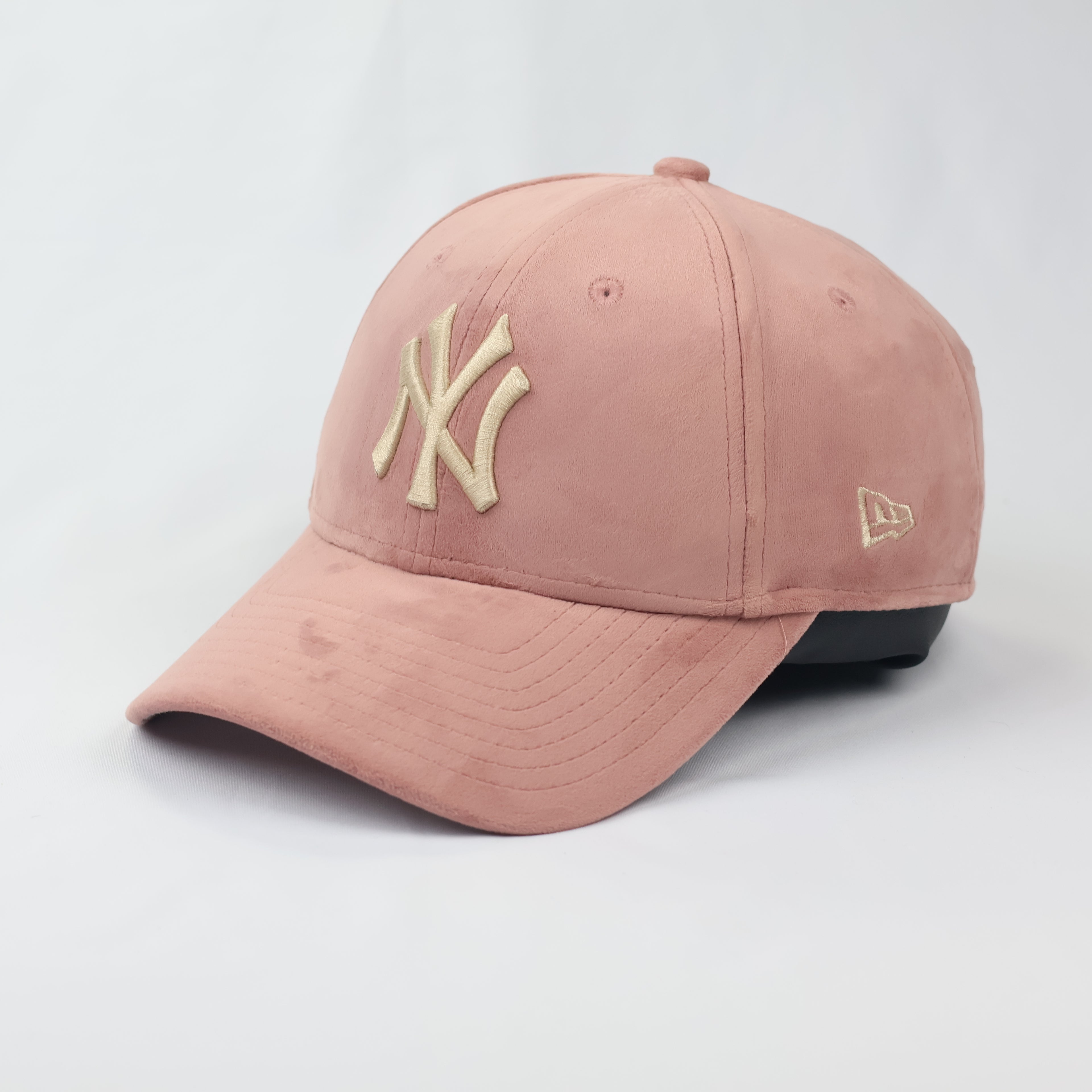 New Era 9FORTY NY Premium soft-touch fabric Thrifted Cap - Rose Mauve
