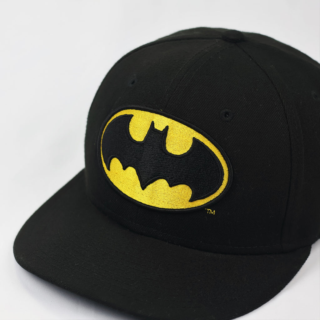 Official DC Comics Batman Logo Thrifted Fitted Cap - New Era 59FIFTY - 7 1/8