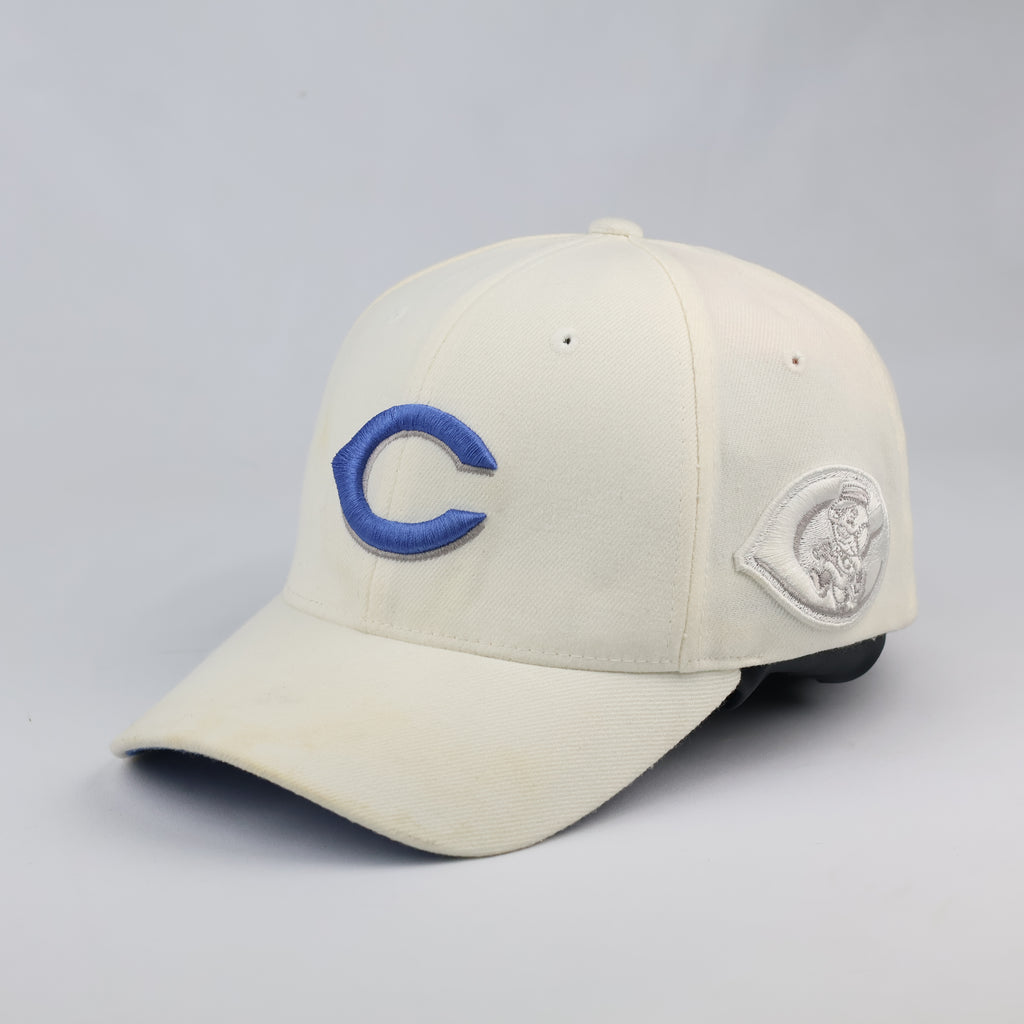 Thrifted Cincinnati Reds Off-White Hat | Retro MLB Flexfit Cap