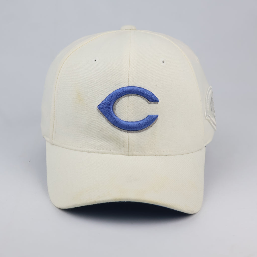 Thrifted Cincinnati Reds Off-White Hat | Retro MLB Flexfit Cap