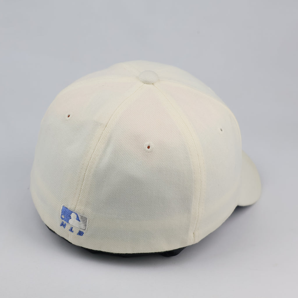 Thrifted Cincinnati Reds Off-White Hat | Retro MLB Flexfit Cap