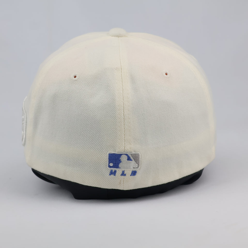 Thrifted Cincinnati Reds Off-White Hat | Retro MLB Flexfit Cap