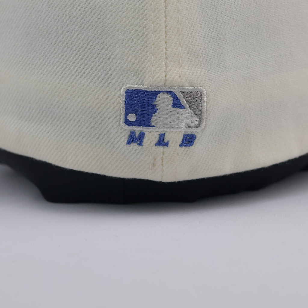 Thrifted Cincinnati Reds Off-White Hat | Retro MLB Flexfit Cap