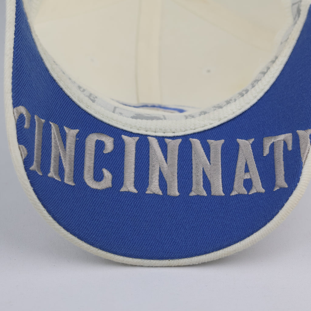 Thrifted Cincinnati Reds Off-White Hat | Retro MLB Flexfit Cap