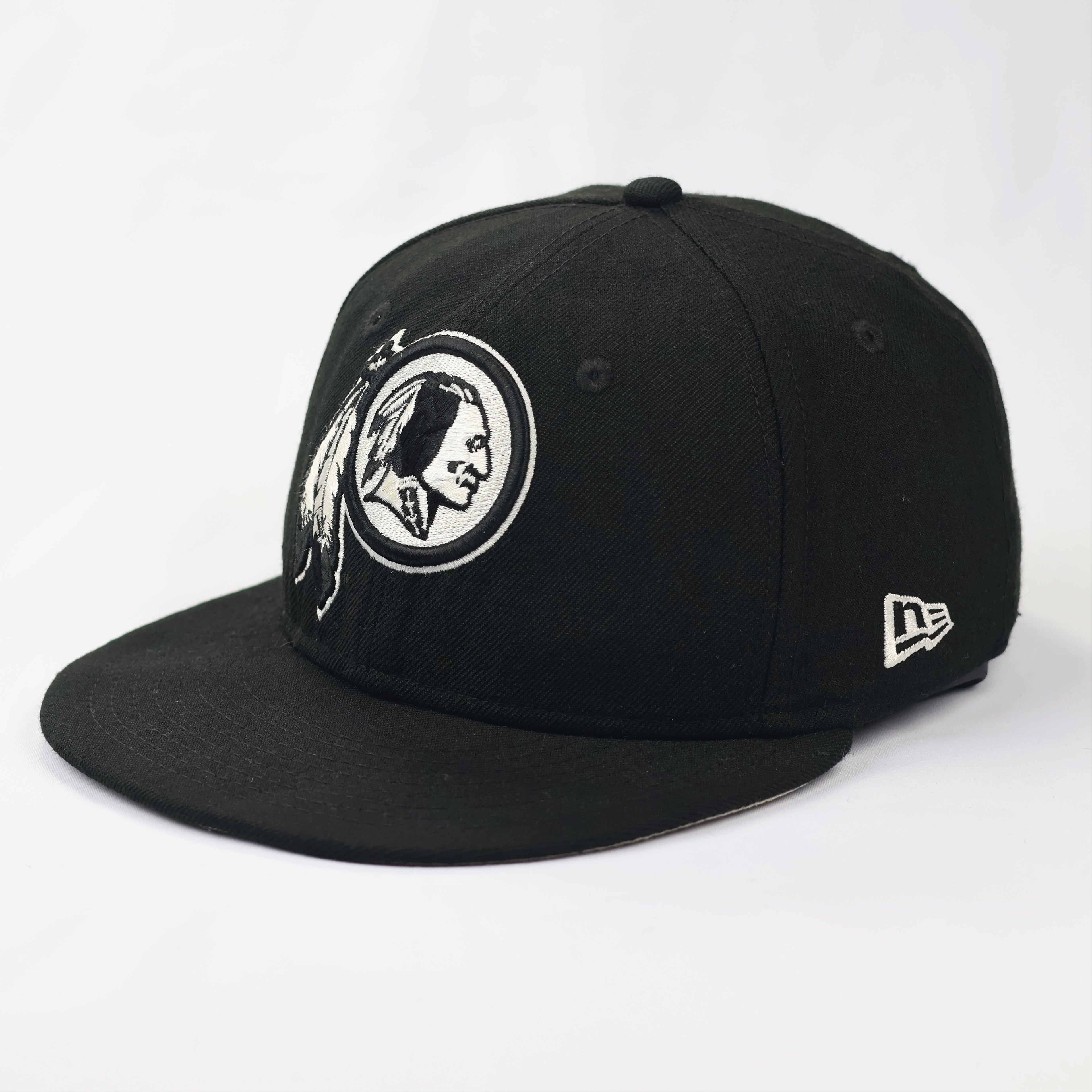 Vintage New Era 59FIFTY Washington Redskins Thrifted Fitted Hat - Size 7 3/8