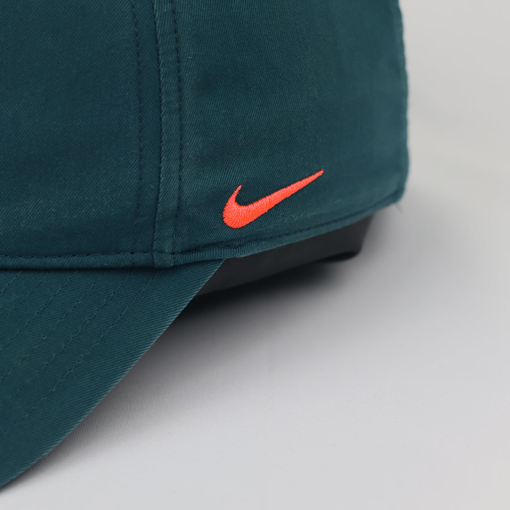Nike Roger Federer "RF" Heritage Thrifted Cap – Teal Green & Infrared