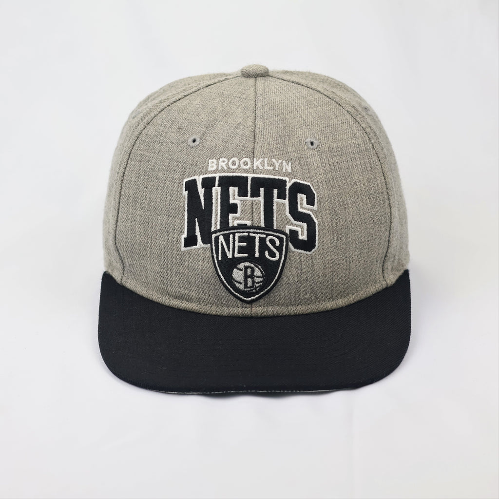 Mitchell & Ness Brooklyn Nets NBA Thrifted Snapback Hat - Gray & Black