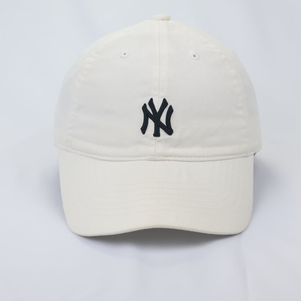 Vintage MLB NY Yankees Adjustable Thrifted Strapback Hat - Bone White
