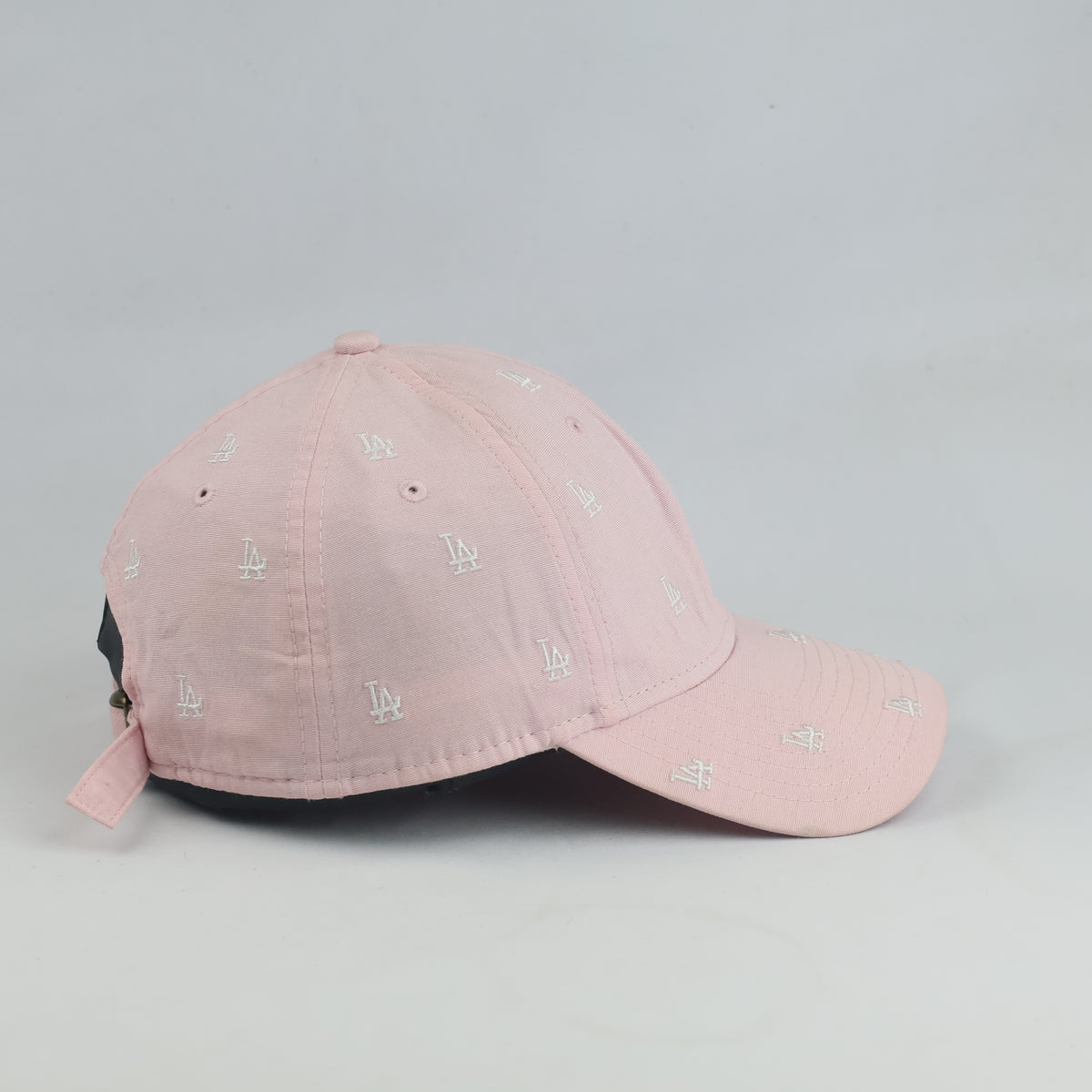 Thrifted New Era 9FORTY LA Dodgers Pink Embroidered Logo Baseball Cap 56–57 cm | 10629