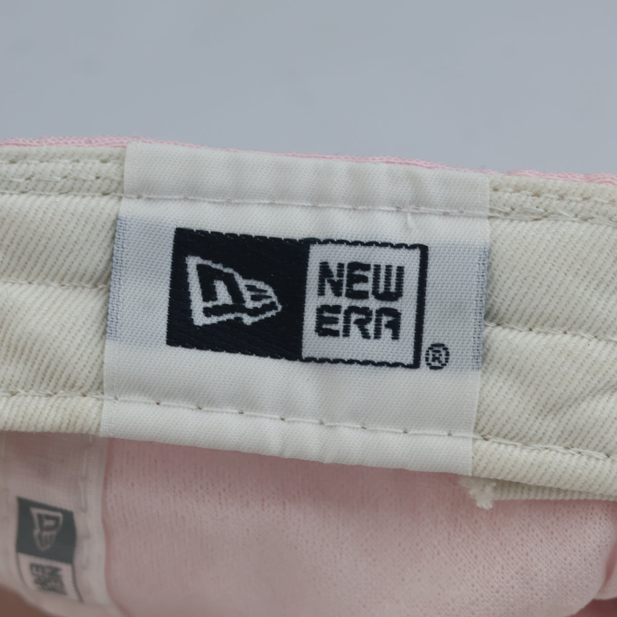 Thrifted New Era 9FORTY LA Dodgers Pink Embroidered Logo Baseball Cap 56–57 cm | 10629