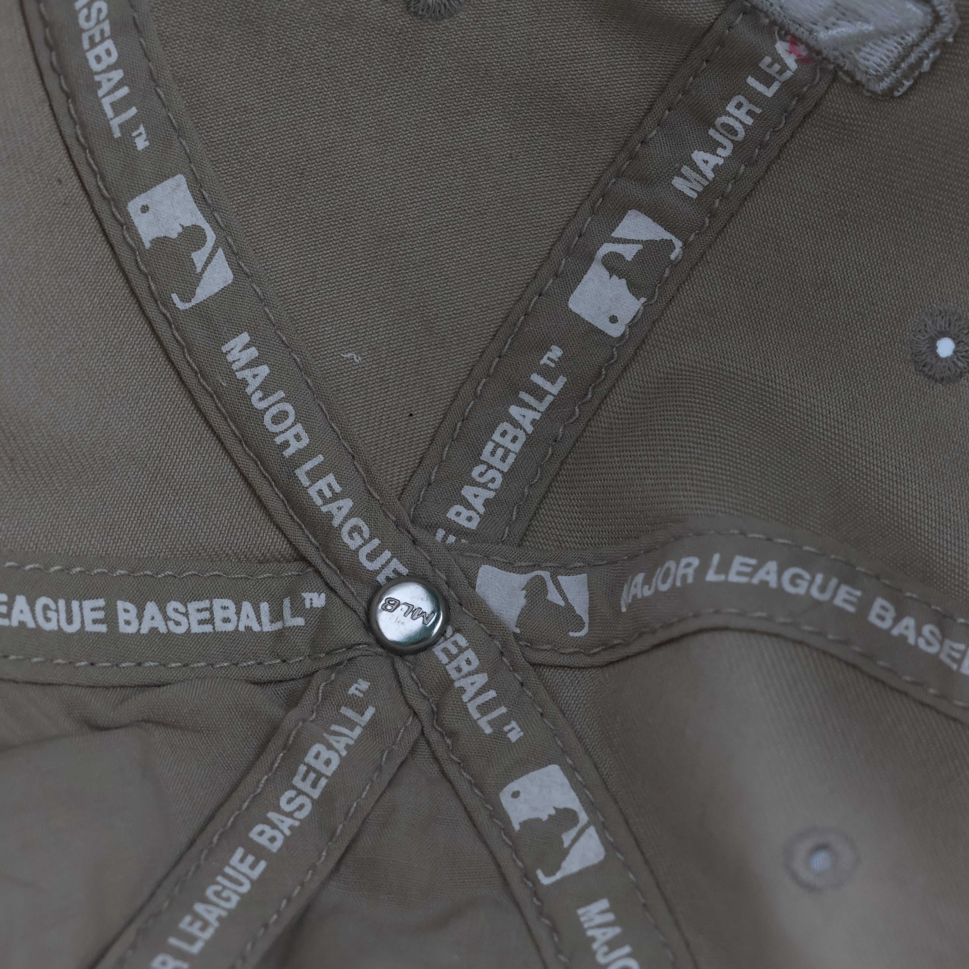 Thrifted NY Yankees Khaki Cap | MLB Strapback Baseball Hat