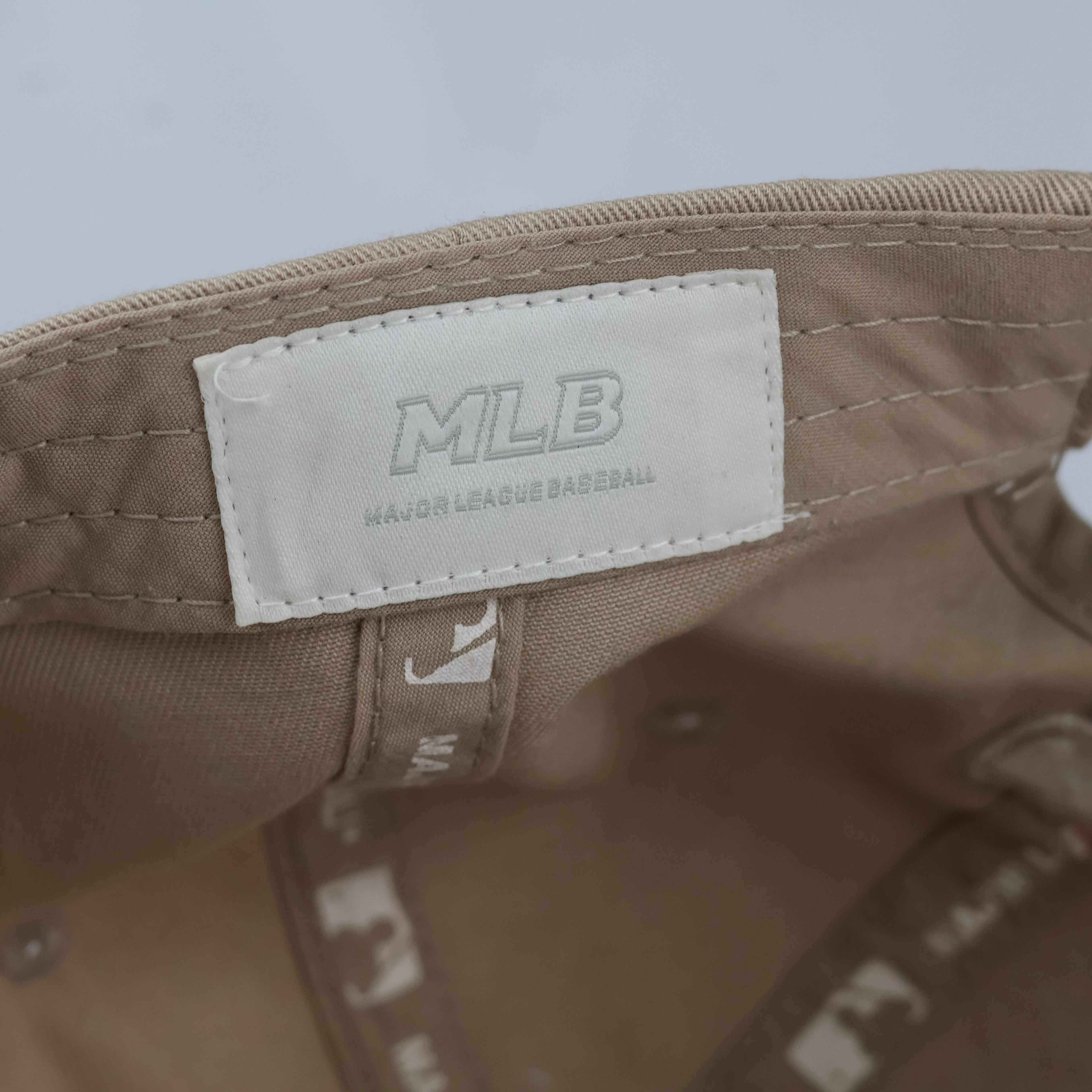 Thrifted NY Yankees Khaki Cap | MLB Strapback Baseball Hat