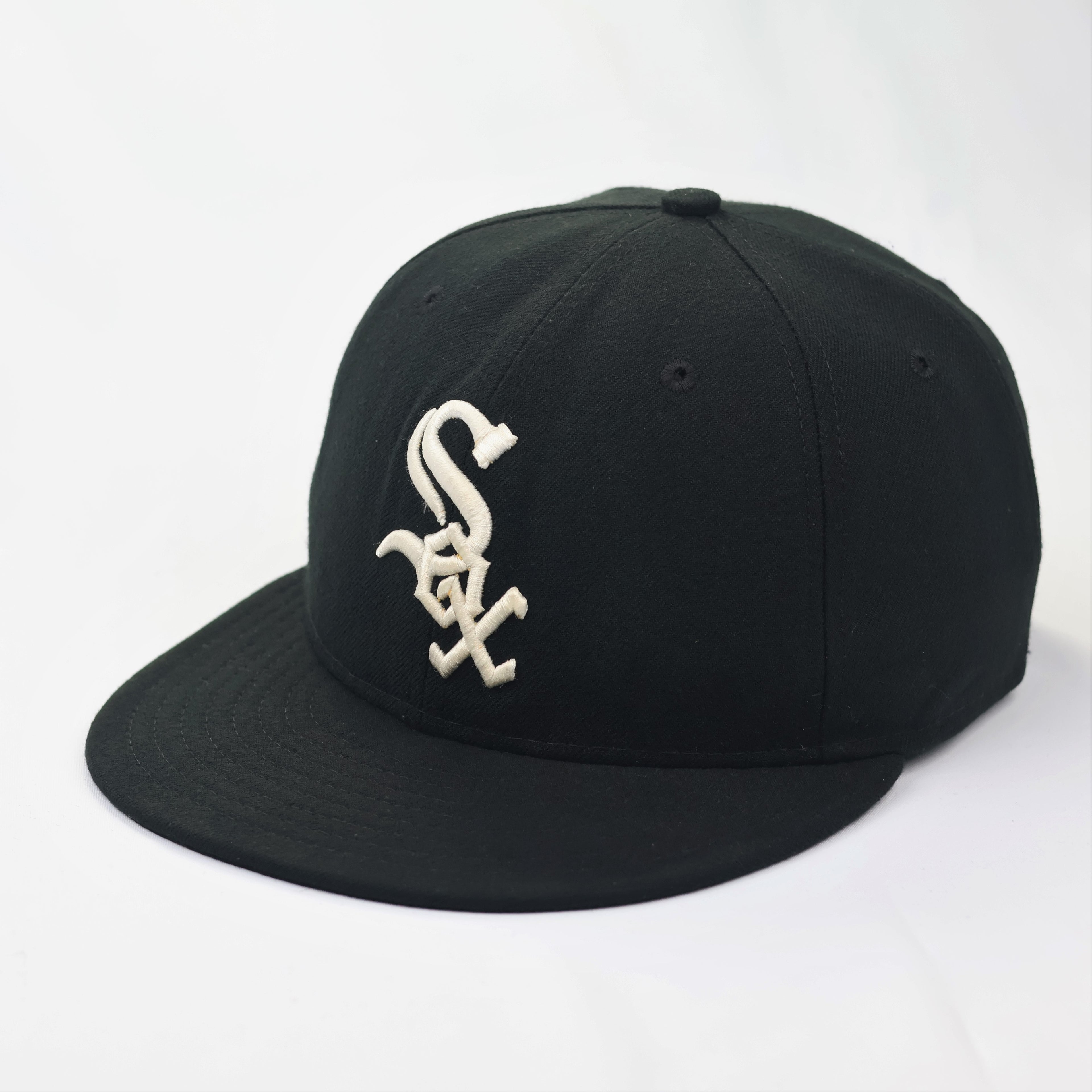 White Sox New Era Authentic Collection MLB Thrifted Performance Cap - Black/White