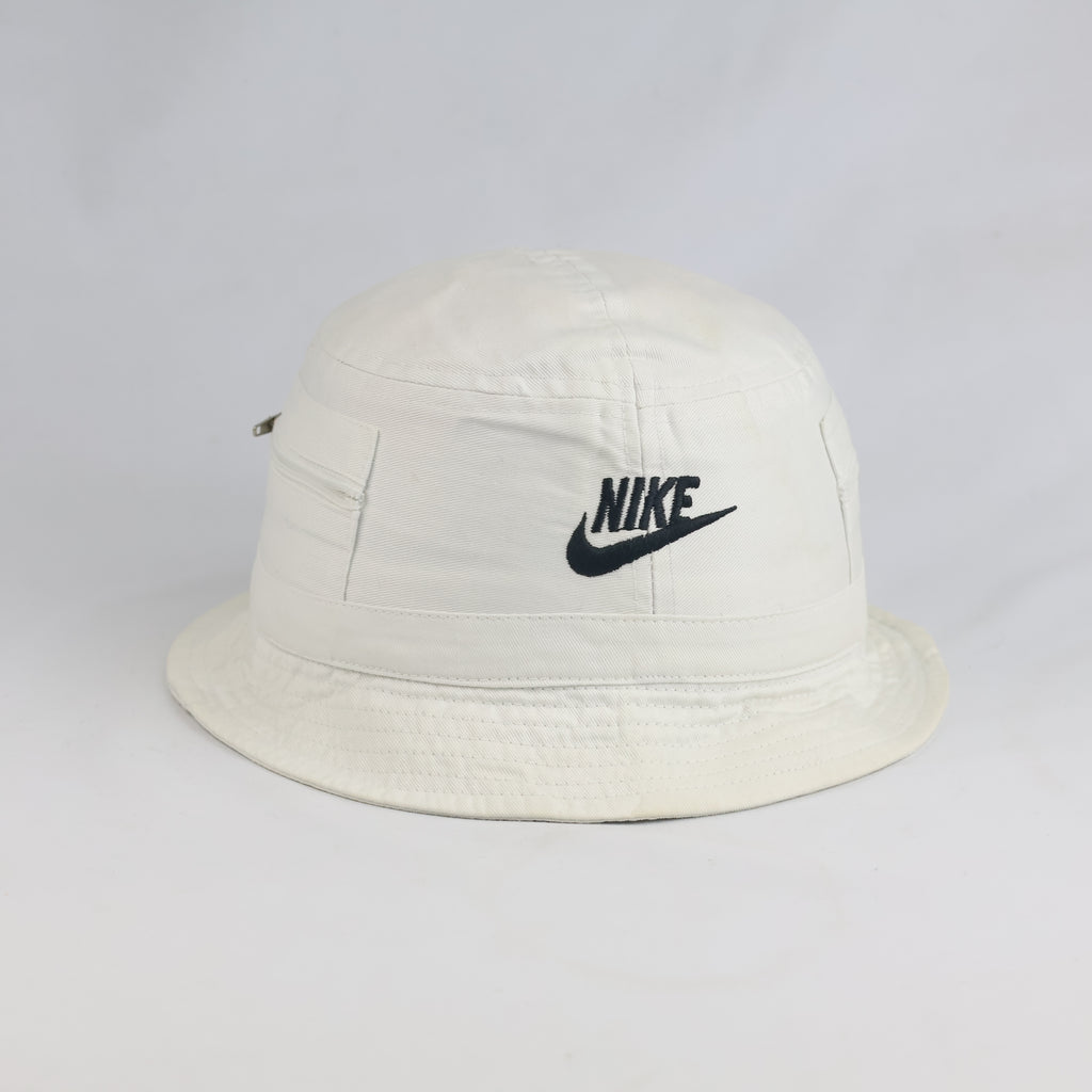 Thrifted Nike Embroidered White Bucket Hat with Side Pocket (55 cm)