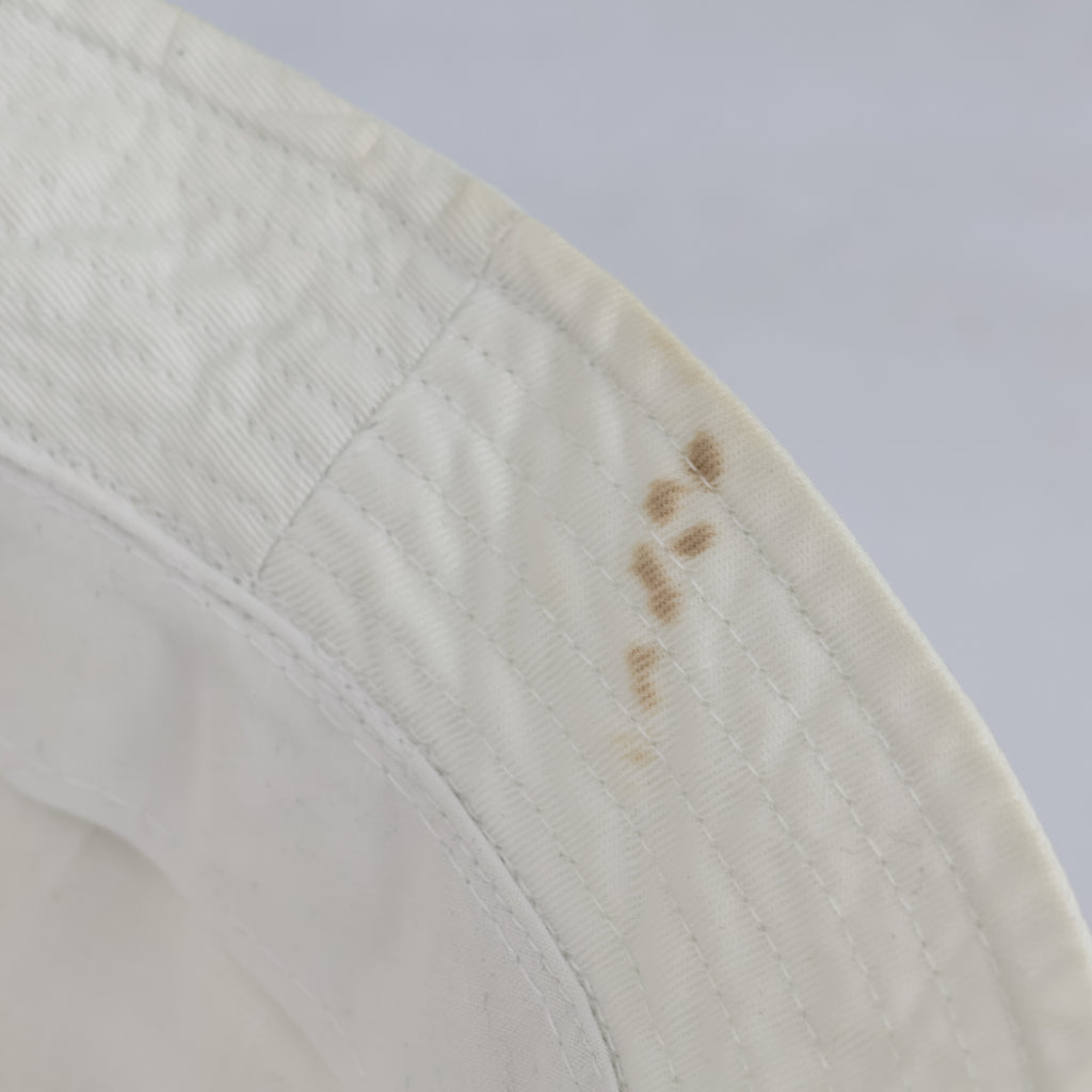 Thrifted Nike Embroidered White Bucket Hat with Side Pocket (55 cm)