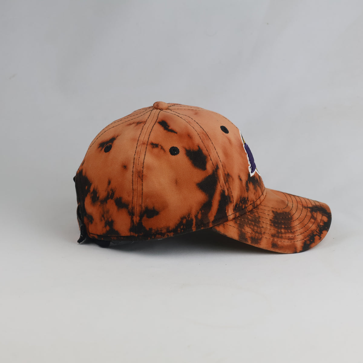 Thrifted New Era LA Lakers 9FORTY Strapback Cap (54-55cm) | 10647