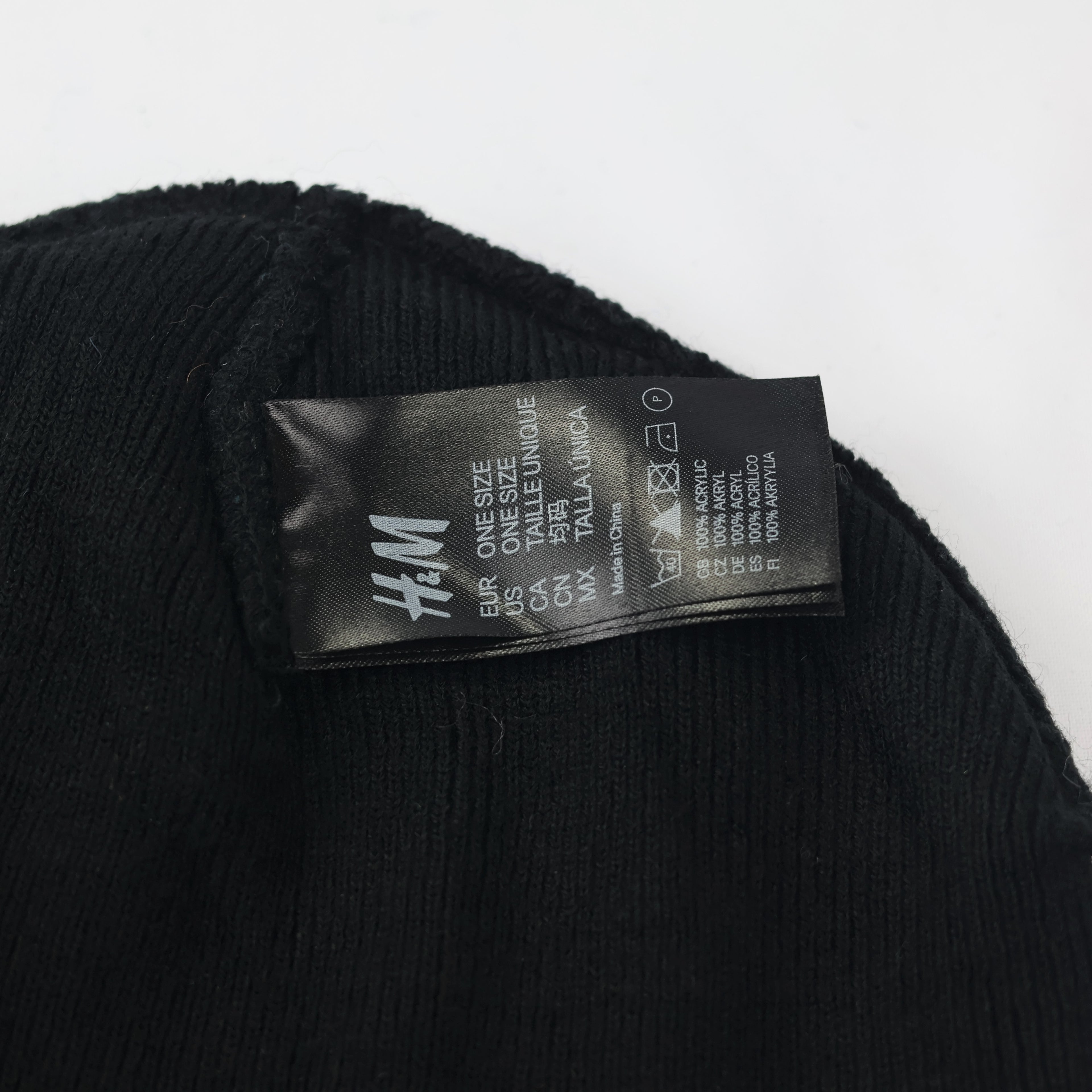 H&M Basic Black Slouchy Beanie | Fine Knit Winter Hat | Unisex Essential