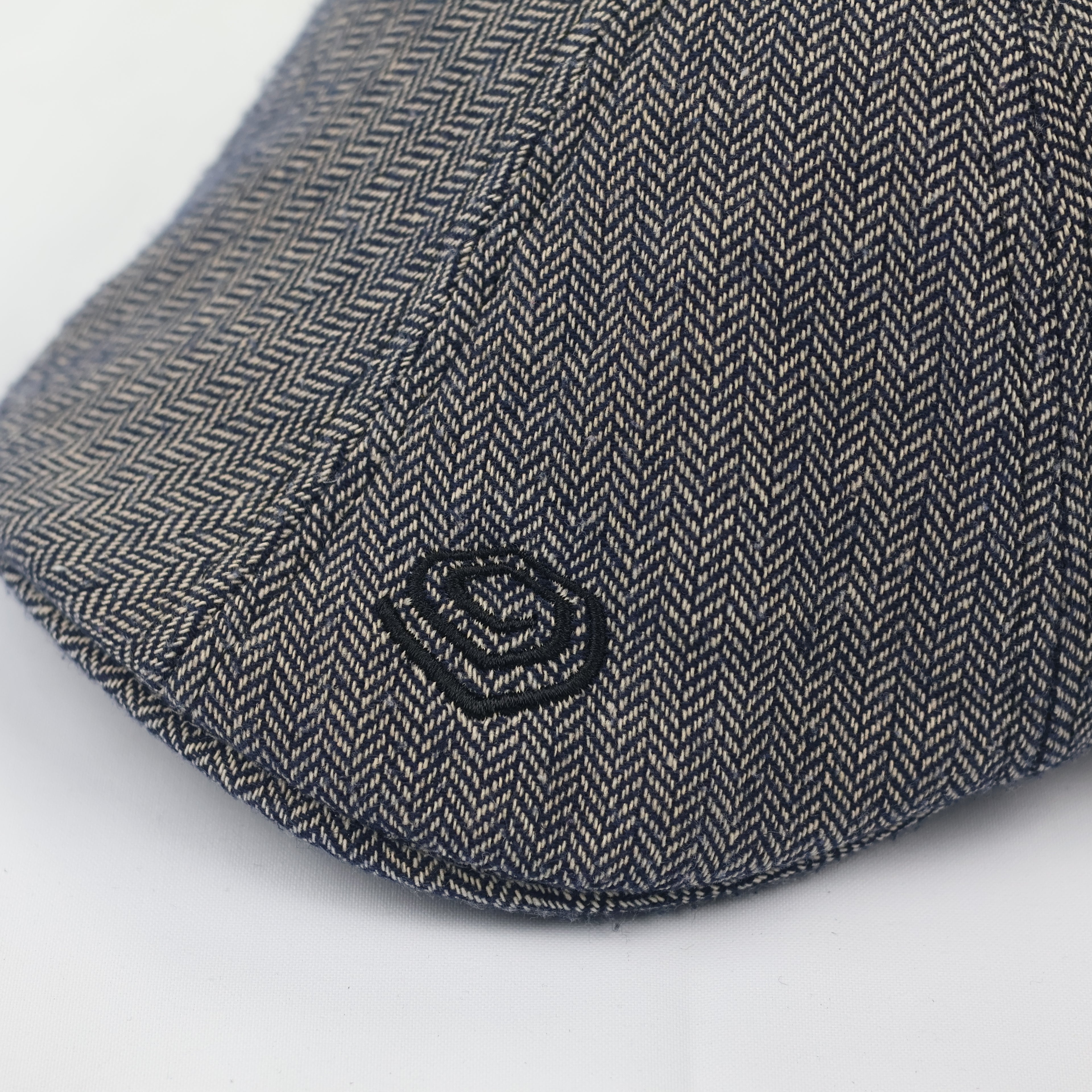 Quickside Authentic Wool Blend Driving Cap – Herringbone Newsboy Hat