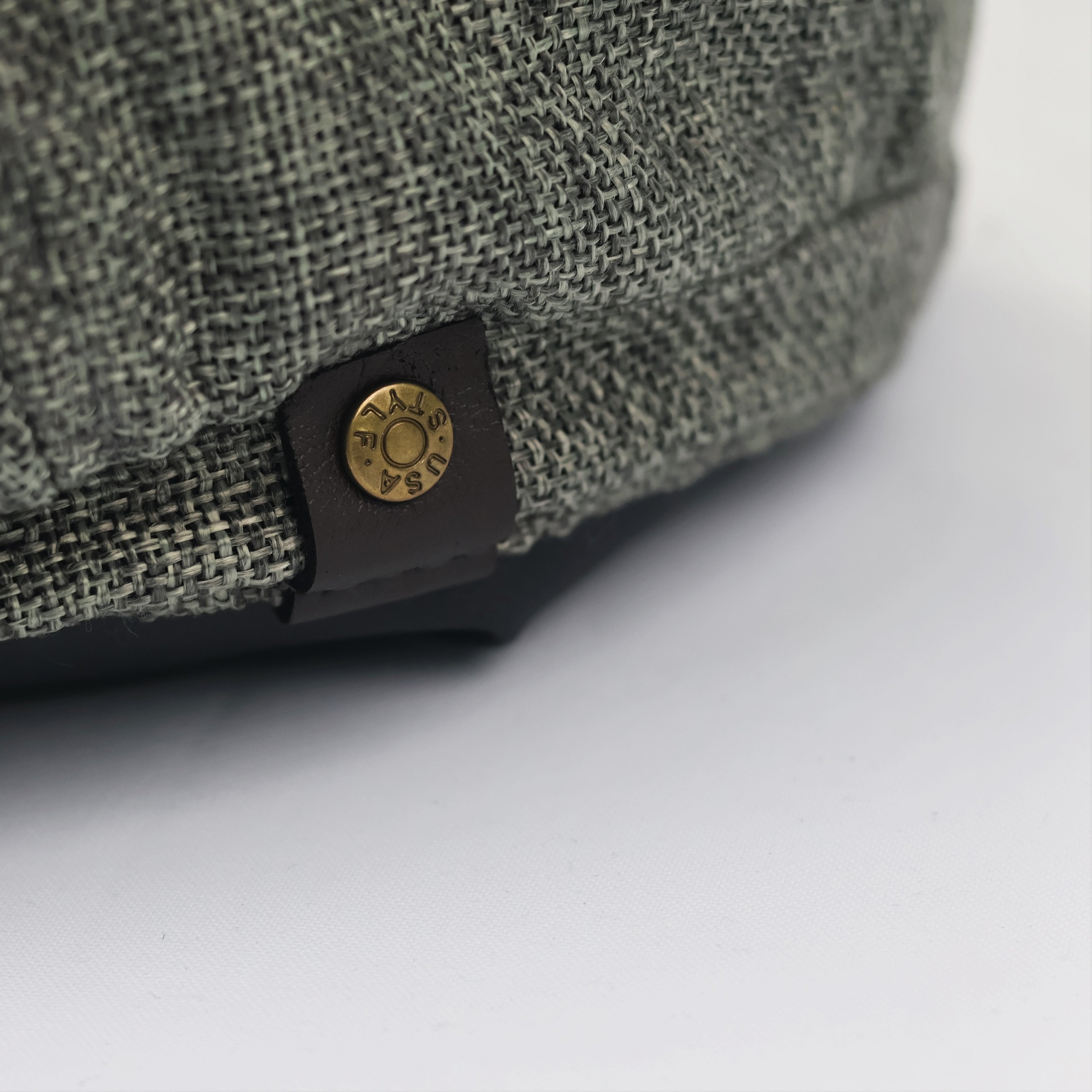 Grey Textured Newsboy Cap - Vintage Style 8-Panel Baker Boy Hat
