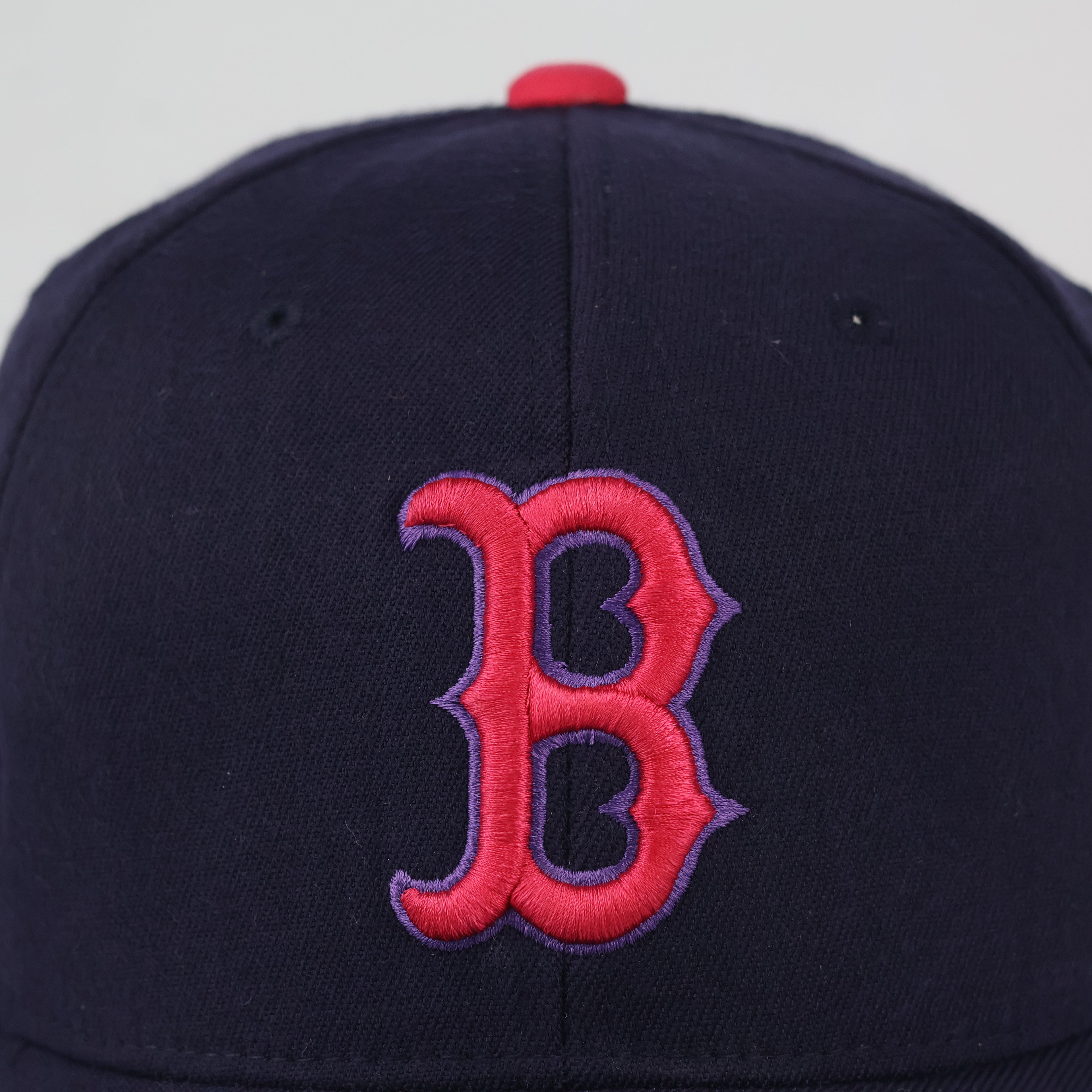 Vintage Boston Red Sox Baseball Cap - MLB Navy/Pink Fitted Thrifted  Hat