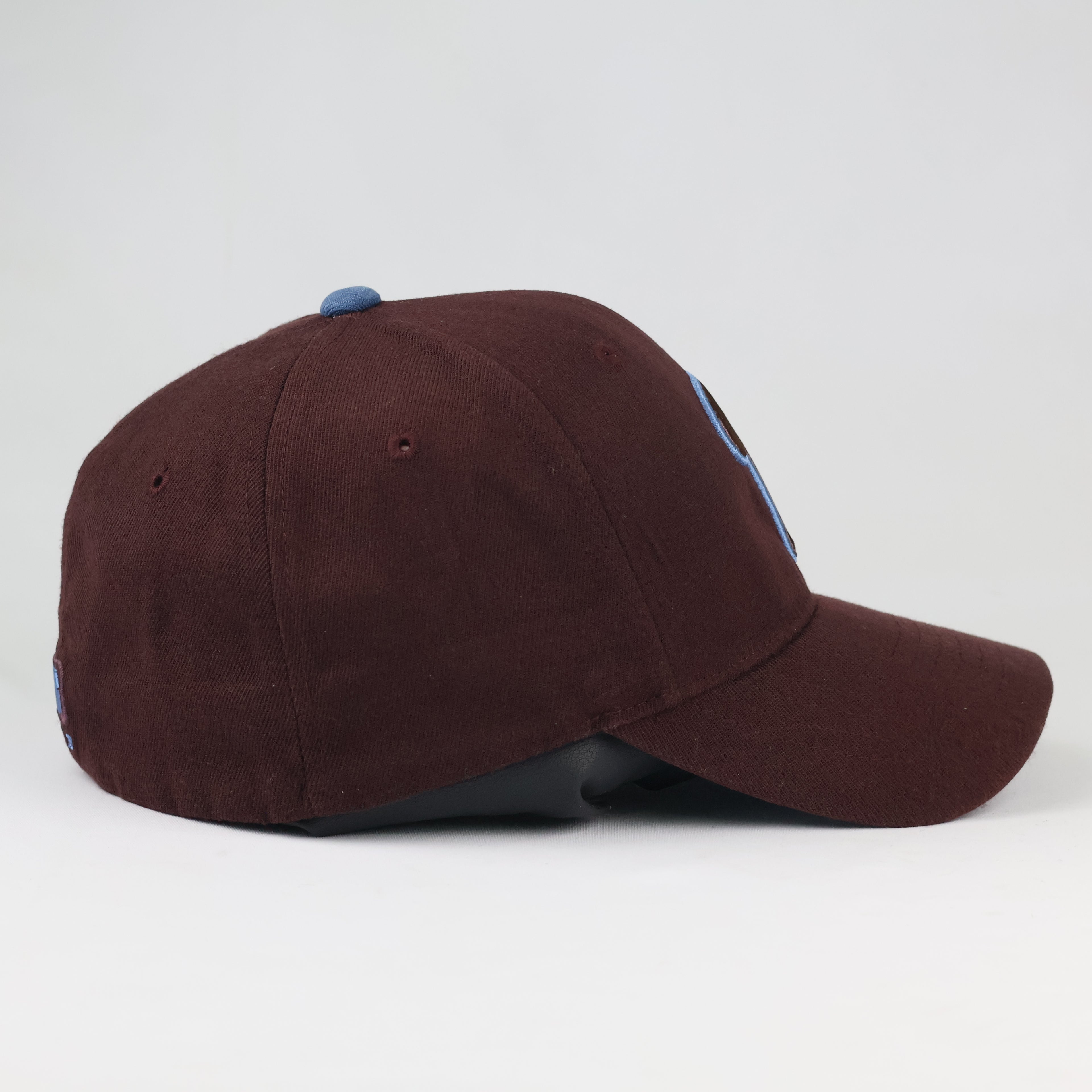 Vintage Philadelphia Phillies Baseball Hat - MLB Maroon Fitted Style Cap