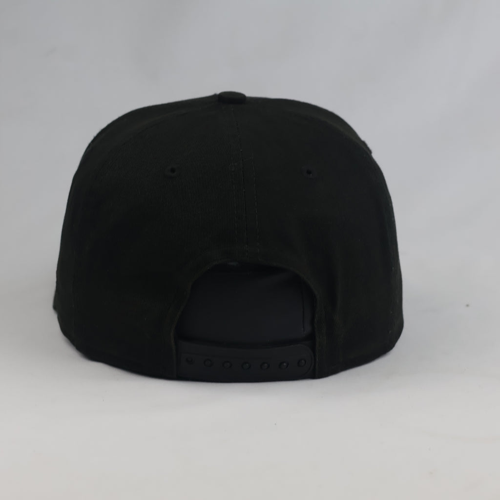 Thrifted New Era 9FIFTY Black Patch Snapback Cap (54-55cm)  | 10642