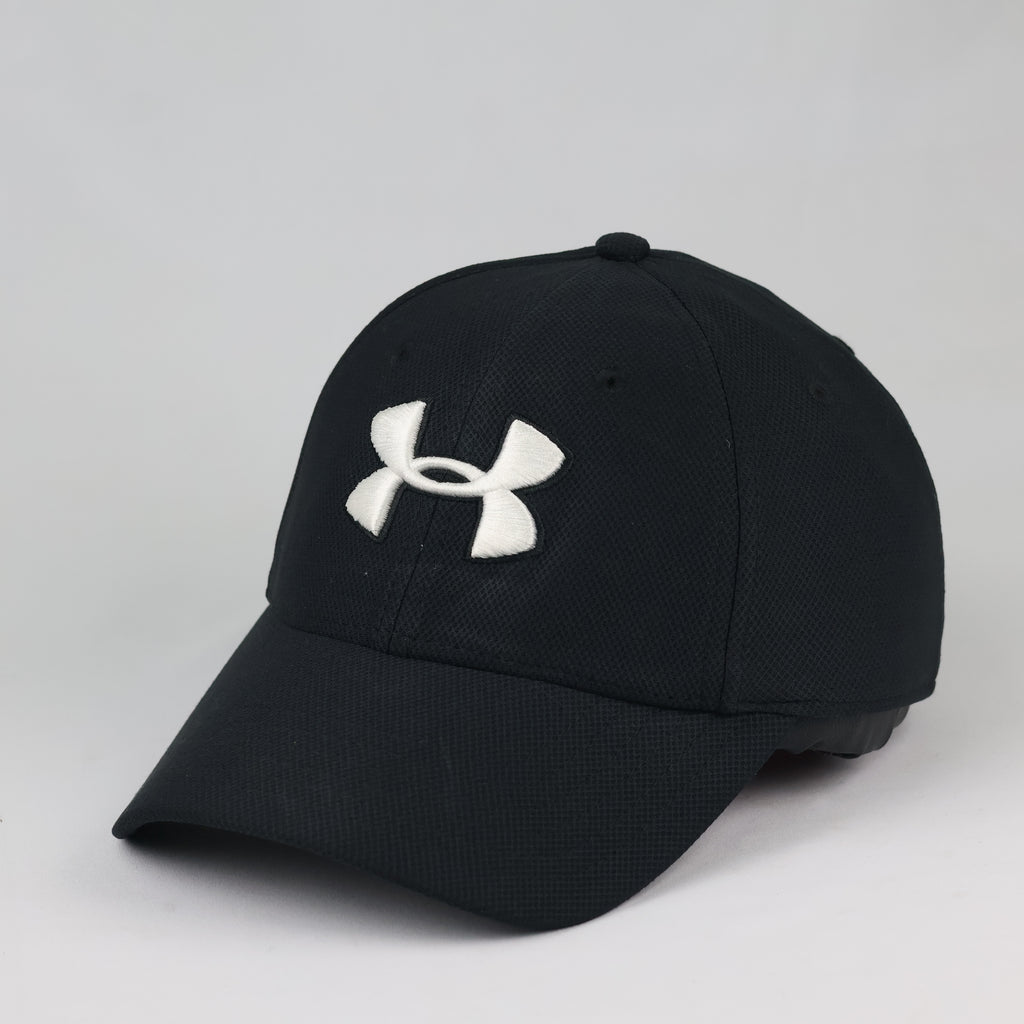 Under Armour Blitzing Black Baseball Cap | Thrifted UA Sport Hat