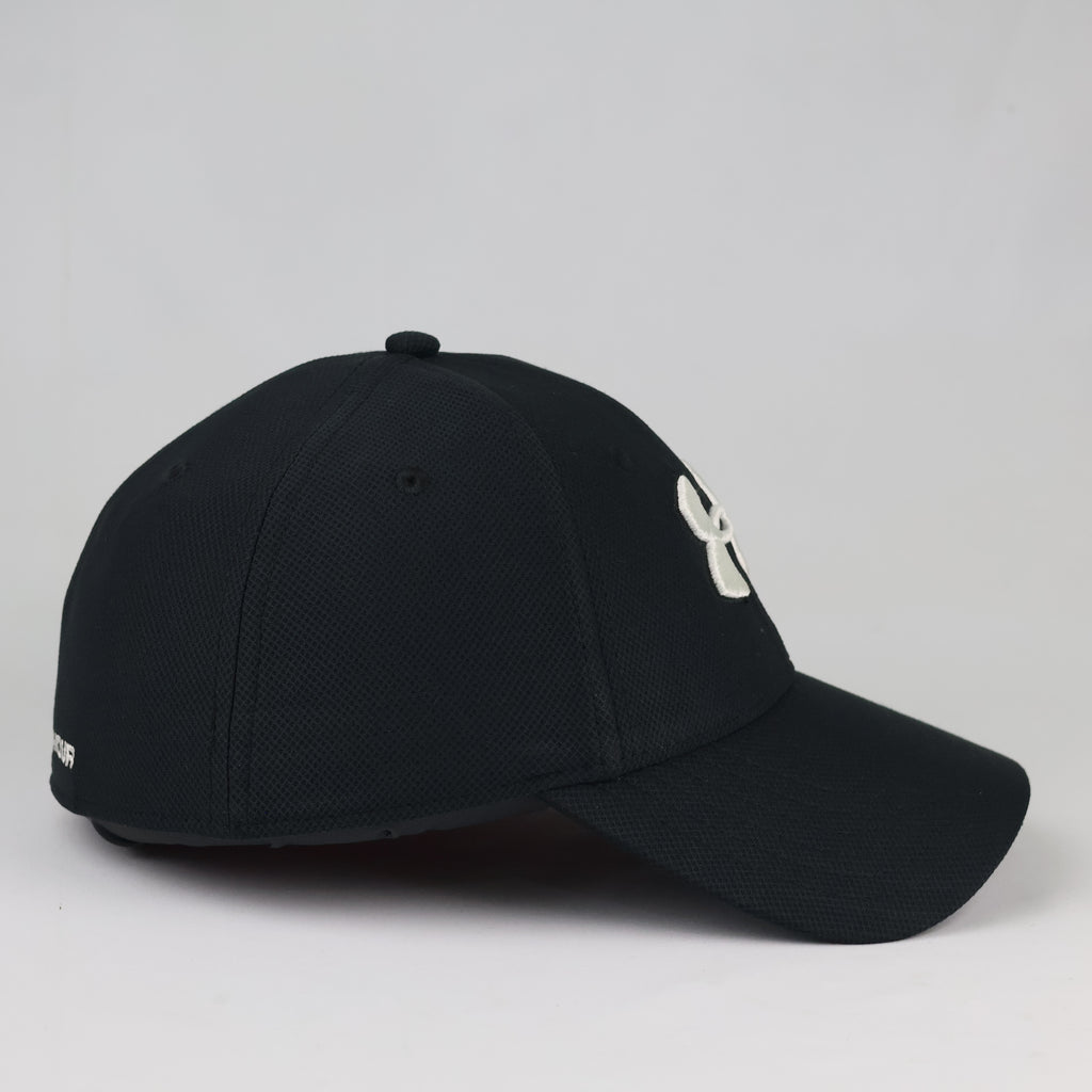 Under Armour Blitzing Black Baseball Cap | Thrifted UA Sport Hat