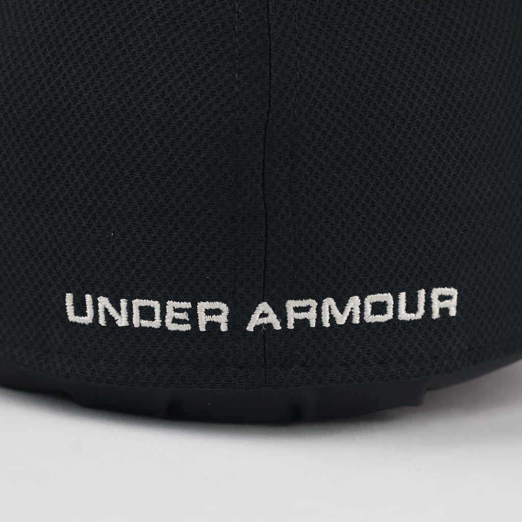 Under Armour Blitzing Black Baseball Cap | Thrifted UA Sport Hat
